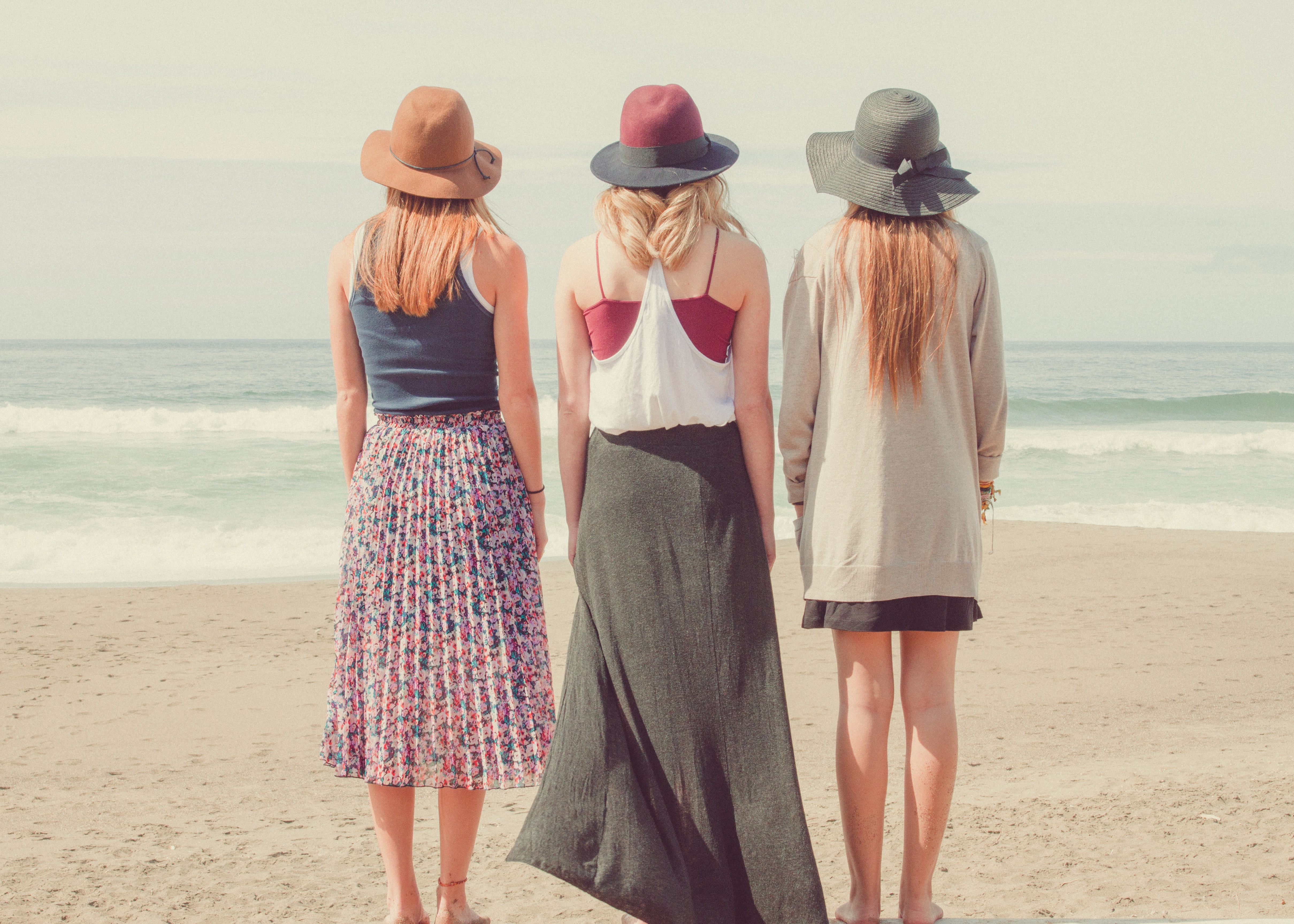 Three Girls, Girls, Girls photos, River, Sea, HQ Photo