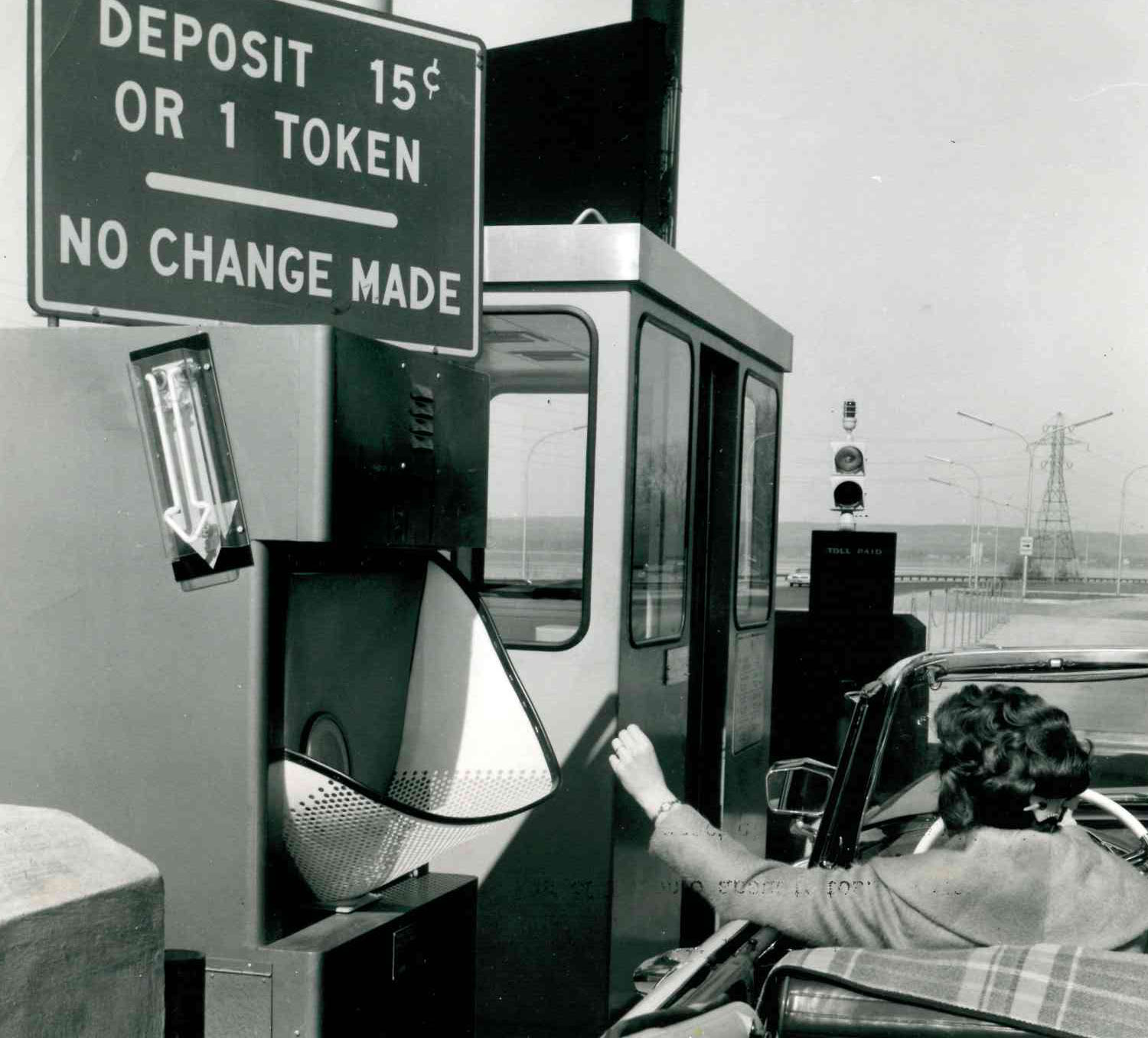 Flashback: Skyway toll booth