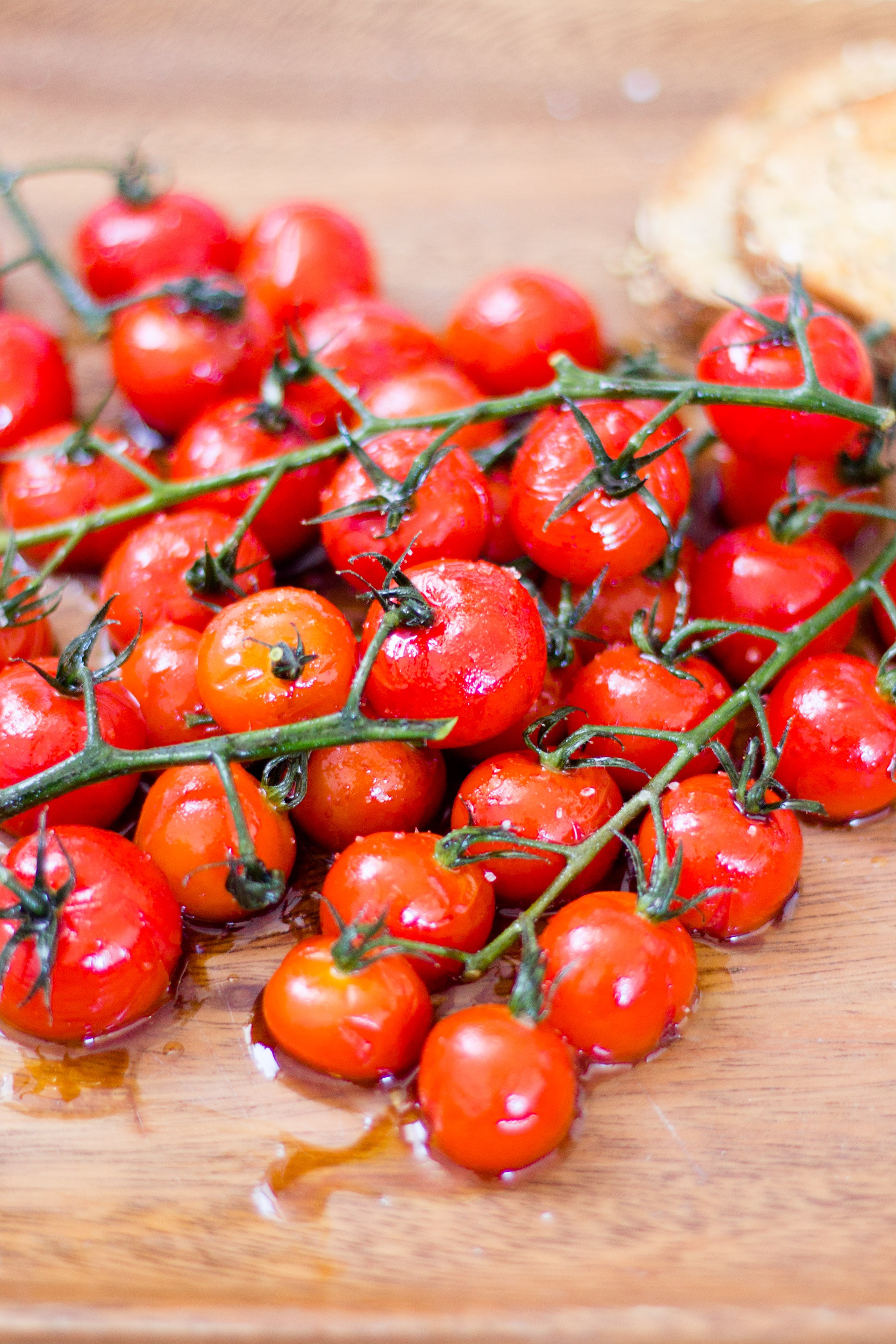 Blistered Balsamic Cherry Tomatoes | DIVERSE DINNERS