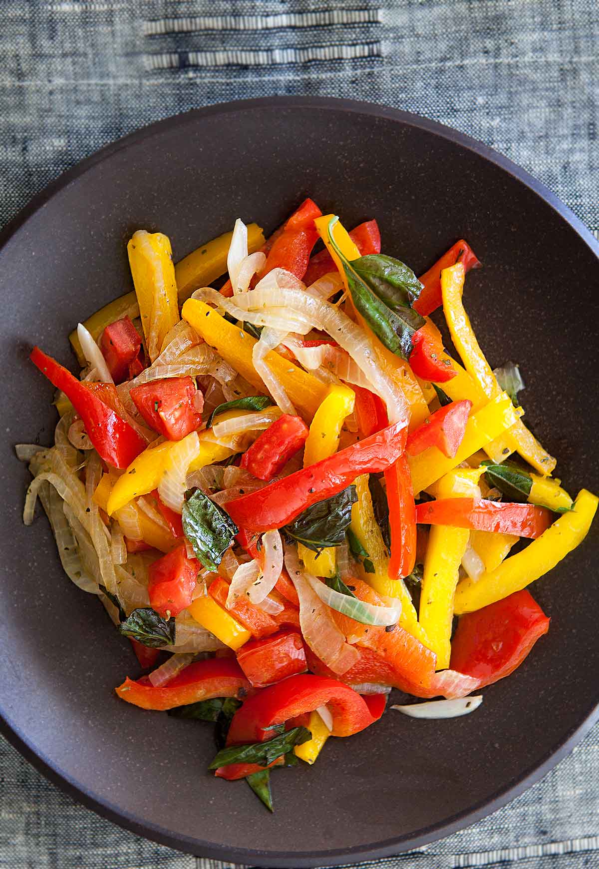 Peperonata Recipe, Italian Fried Peppers with Onions and Tomatoes ...