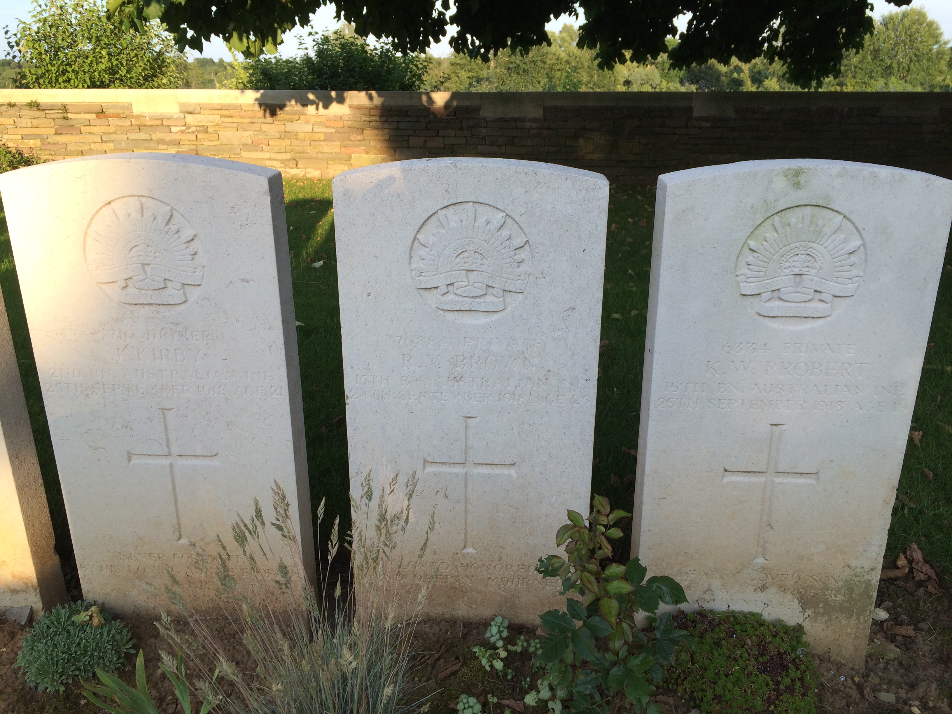 File:Somme-La Chapellette British and Indian cemetery-tombstones.jpg ...