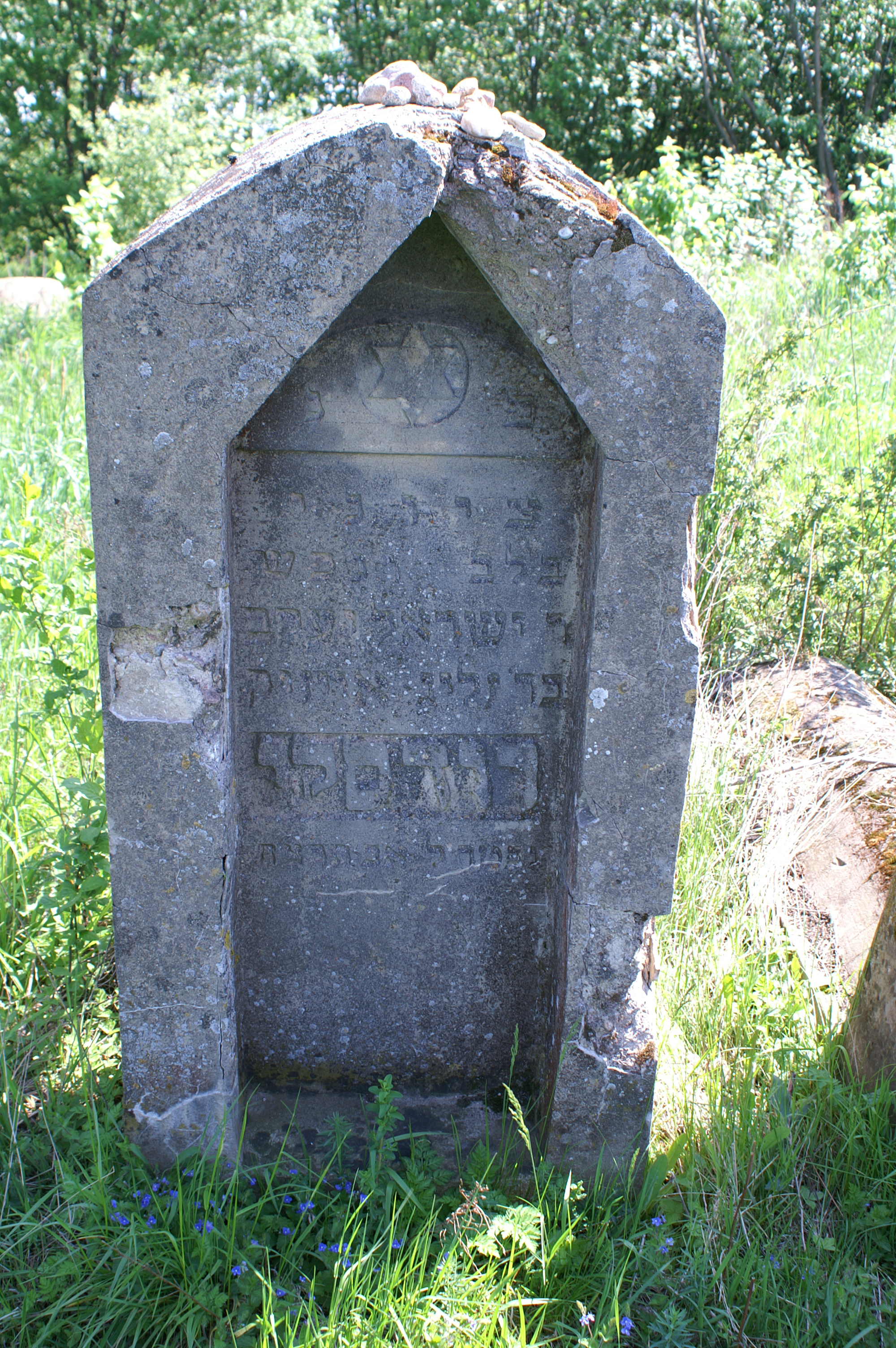 Tombstones – Jewish Epitaphs