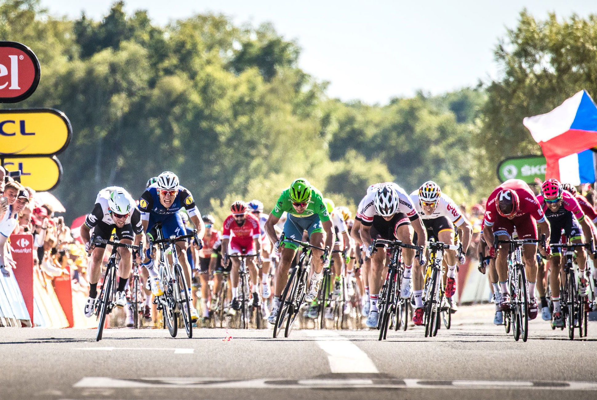 Everything You Need to Know About the Tour de France - Gear Patrol