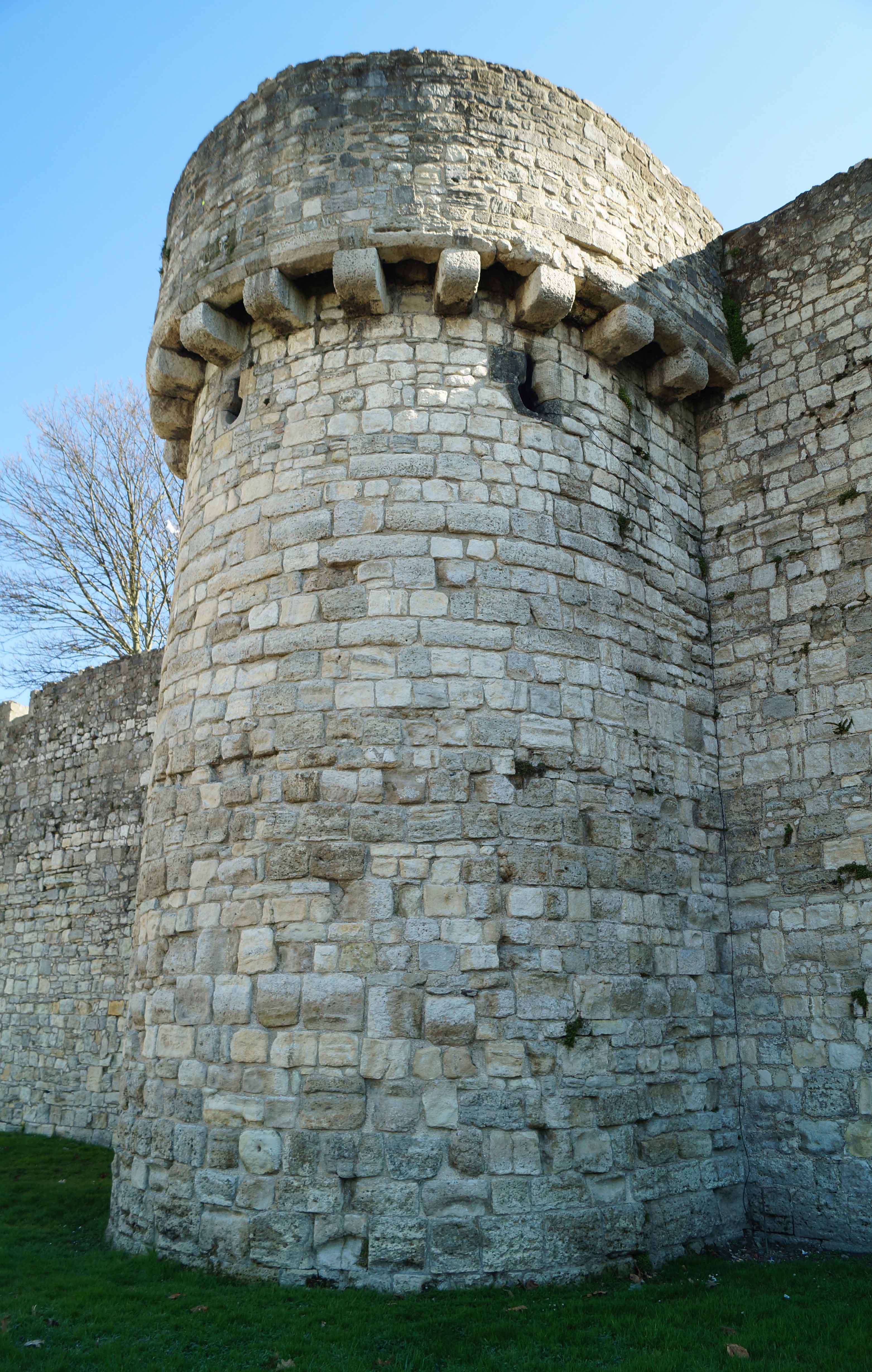 Southampton Castle and Town Walls | South East | Castles, Forts and ...