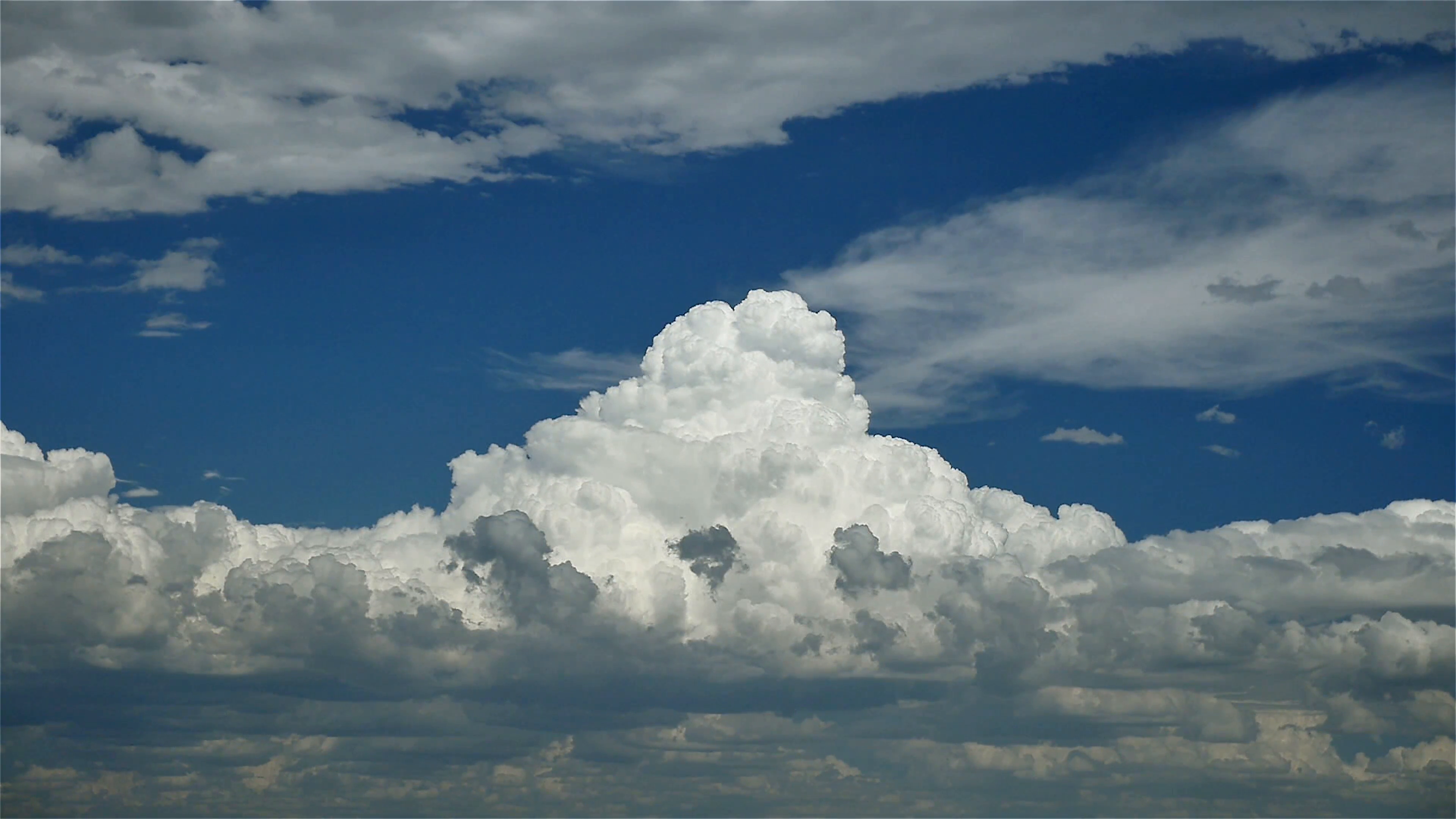Towering Cumulus. The atmosphere is unstable on this early summer ...
