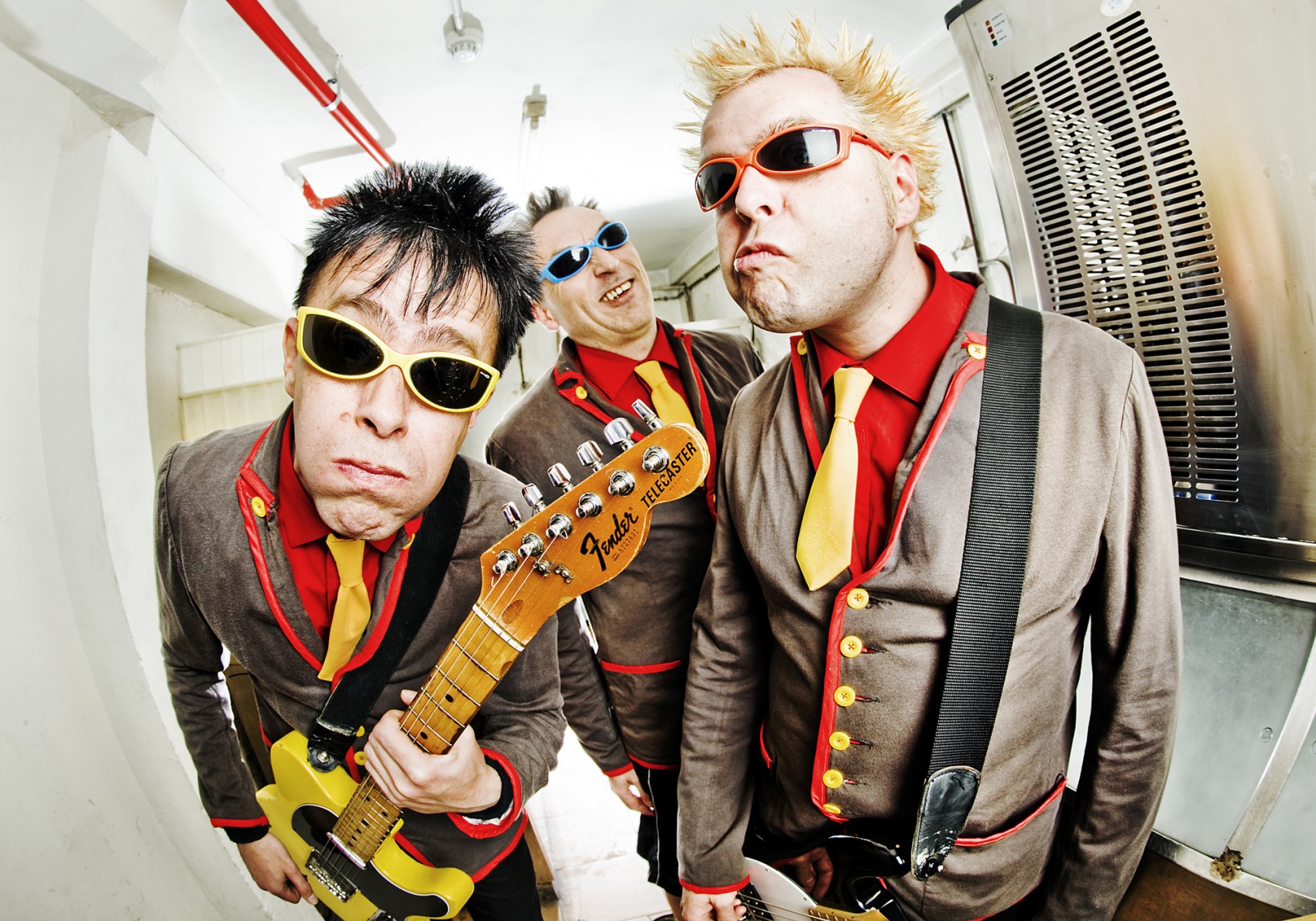The Toy Dolls + The Kids + Funeral Dress + Vice Squad + Sham 69 + ...