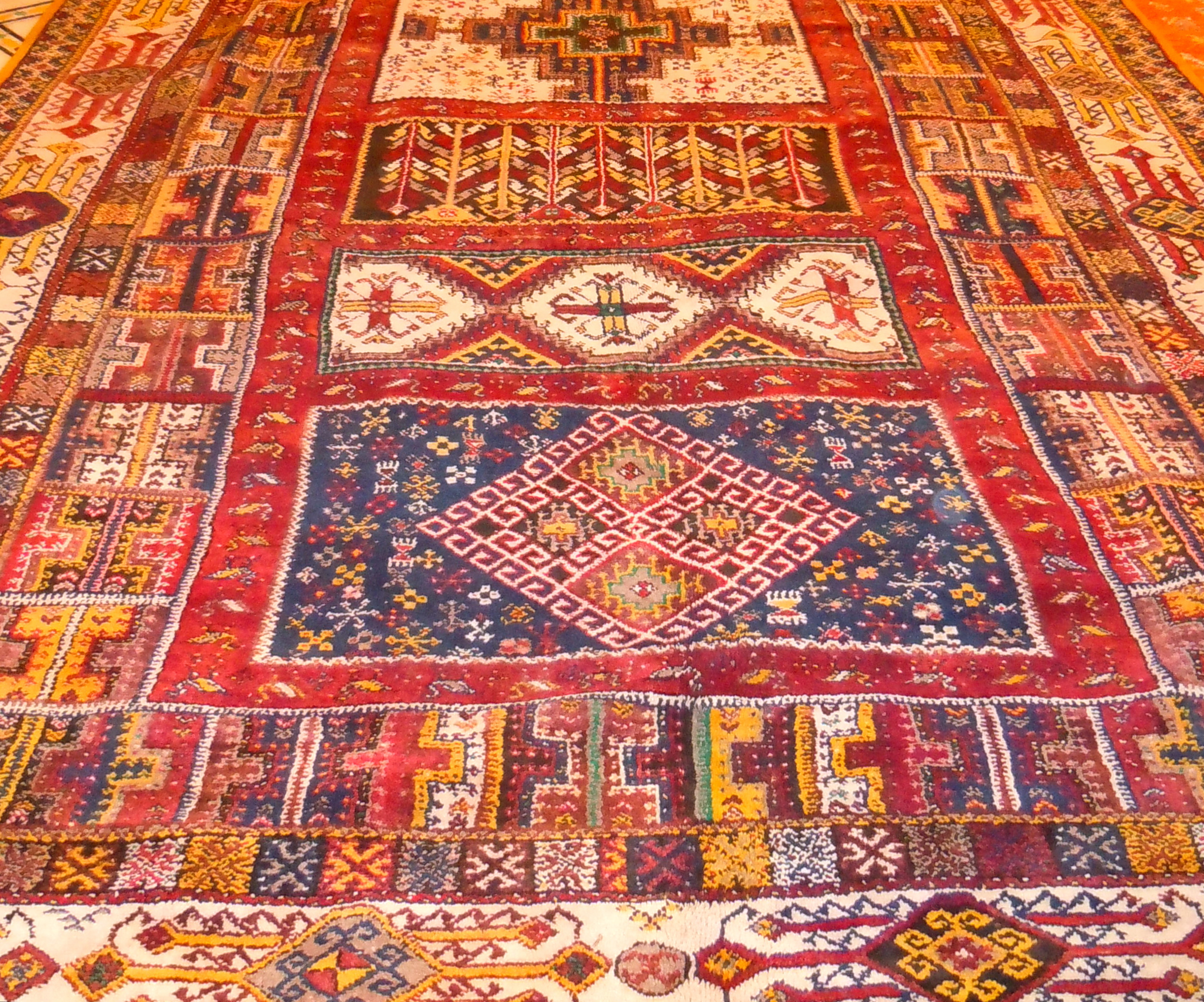 Moroccan Carpets - Travel-Exploration Blog Travel-Exploration Blog