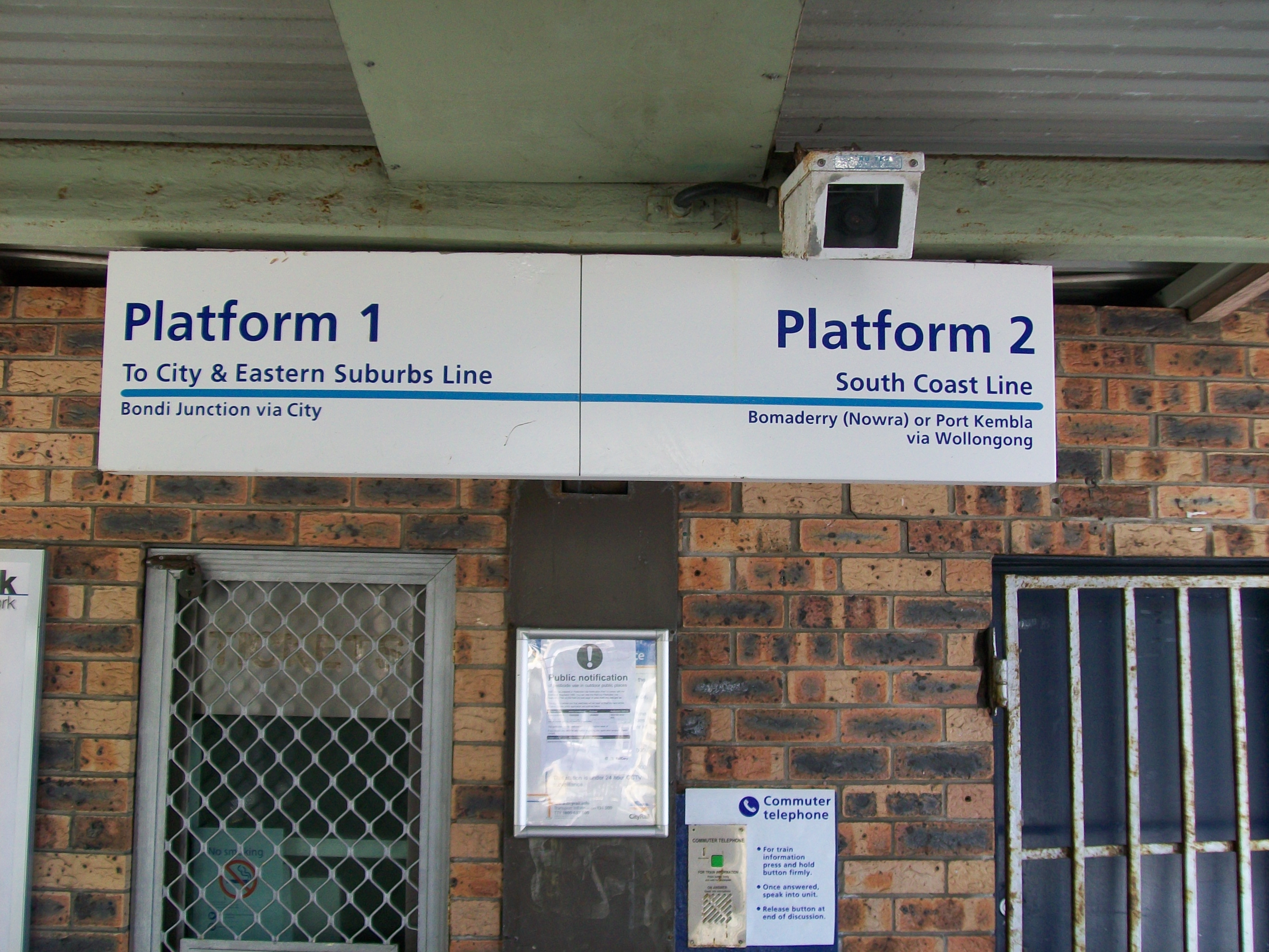 File:Coalcliff Railway Station Platform Sign.jpg - Wikimedia Commons