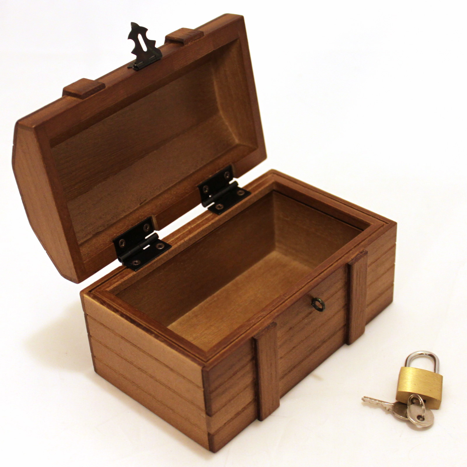 Locked Treasure Chest – Shiomi Box by Mikame Craft – Martin's Magic ...