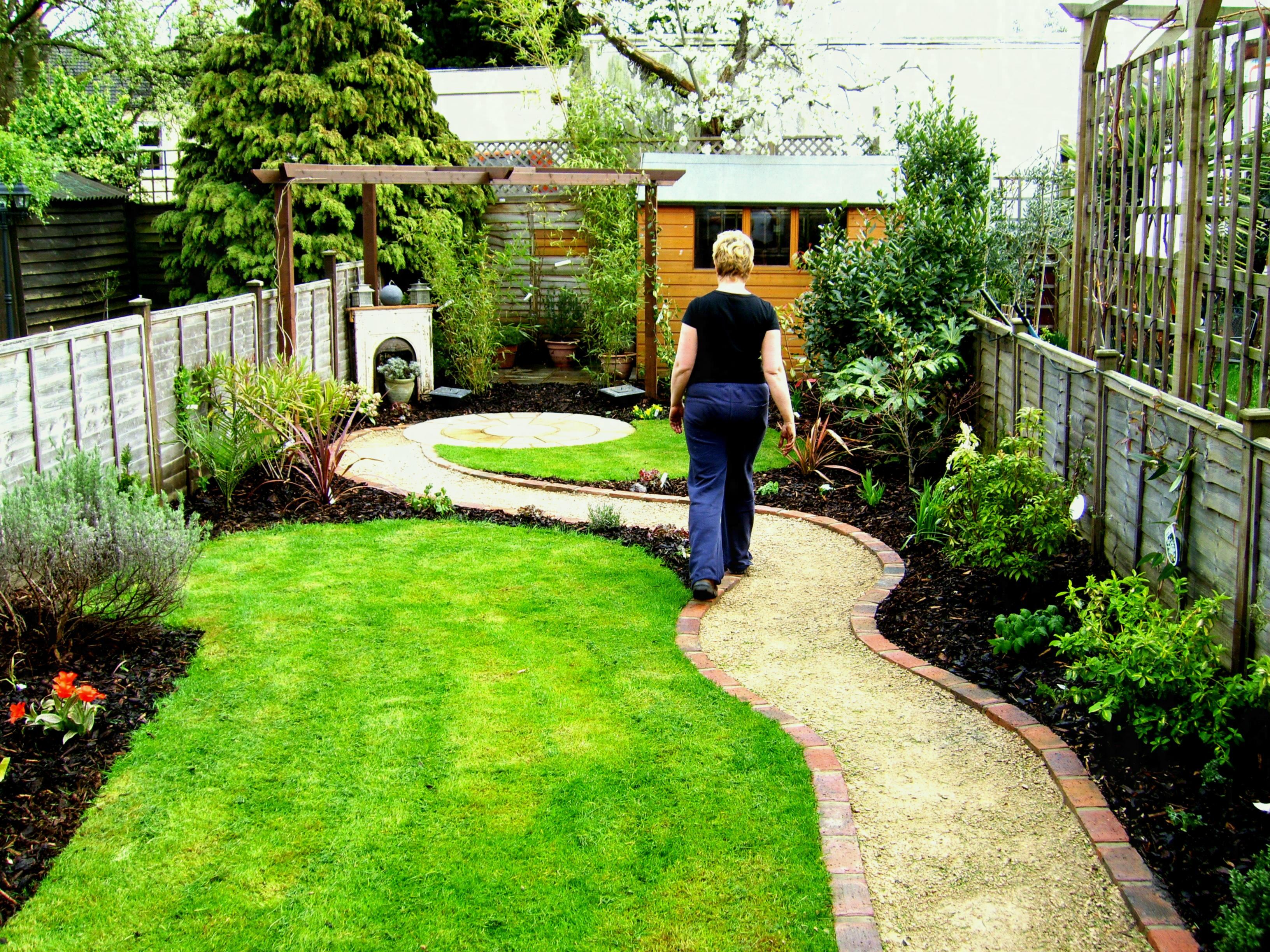 Small Garden Plans and Designs - Great Small Garden Design ...