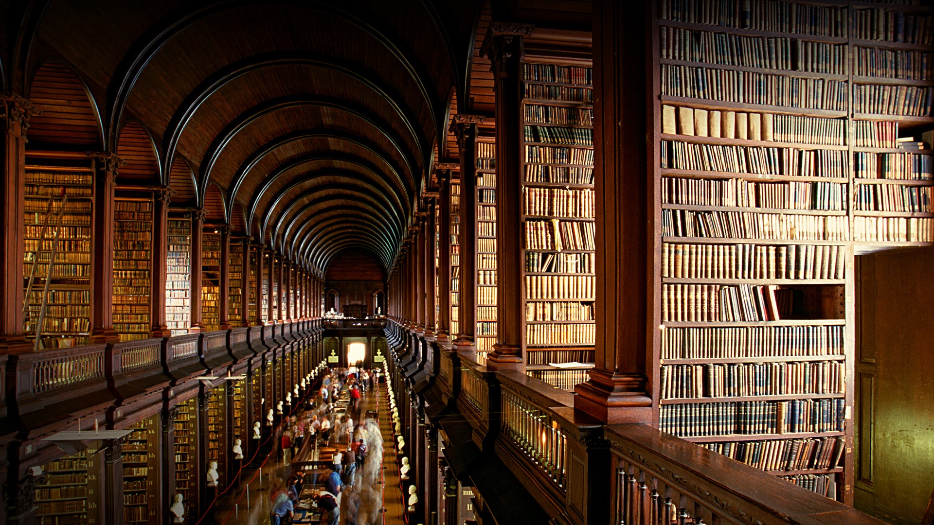 Long Room in the Trinity College Library, Dublin, Ireland | Windows ...