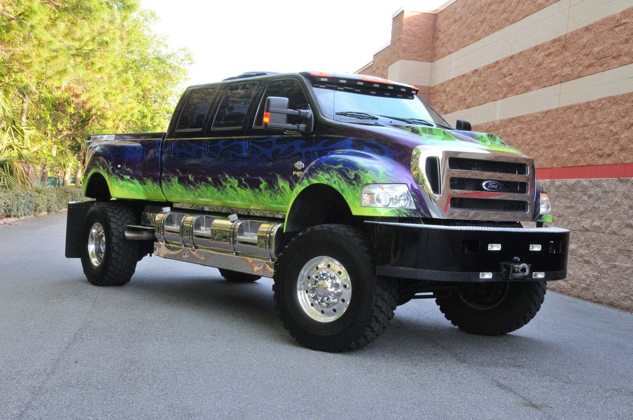 Show 'n Tow 2007 Ford F-650 | Adventuring in Hellwig's 2016 Nissan ...