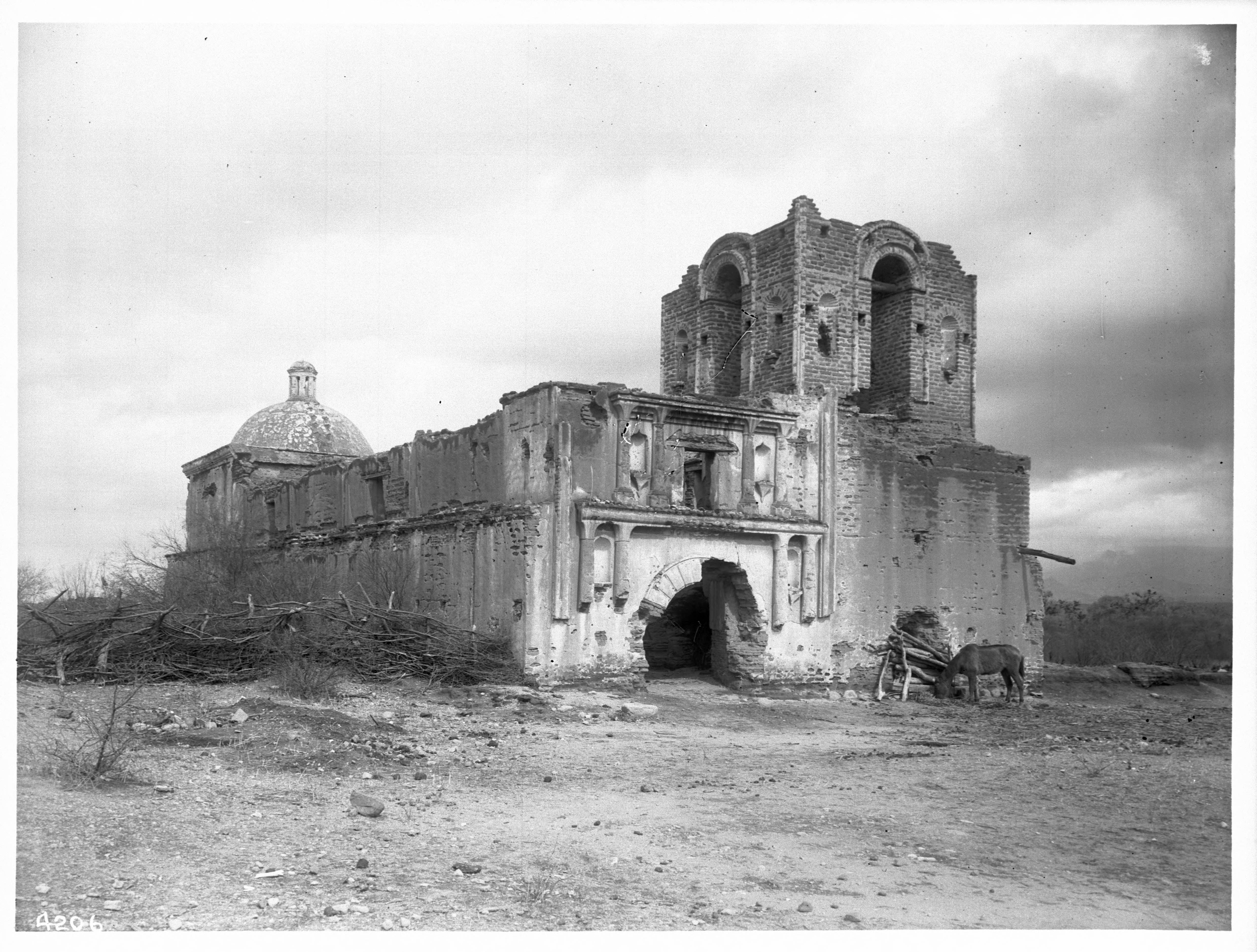 File:General view of the ruin of Mission Tumacacori, near Tucson ...