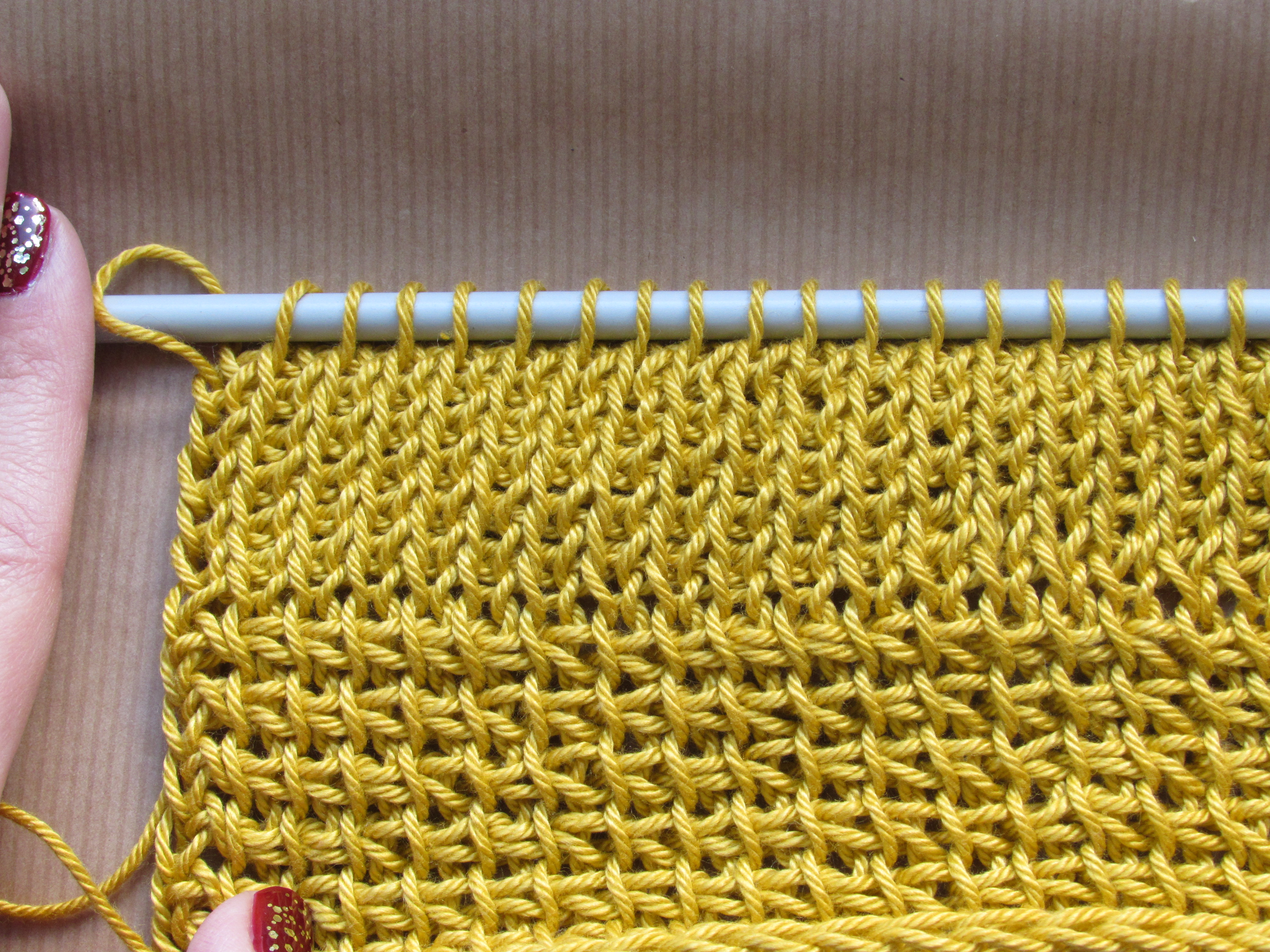 Tunisian Crochet 101: Changing colours (forward pass) | a crochet ...