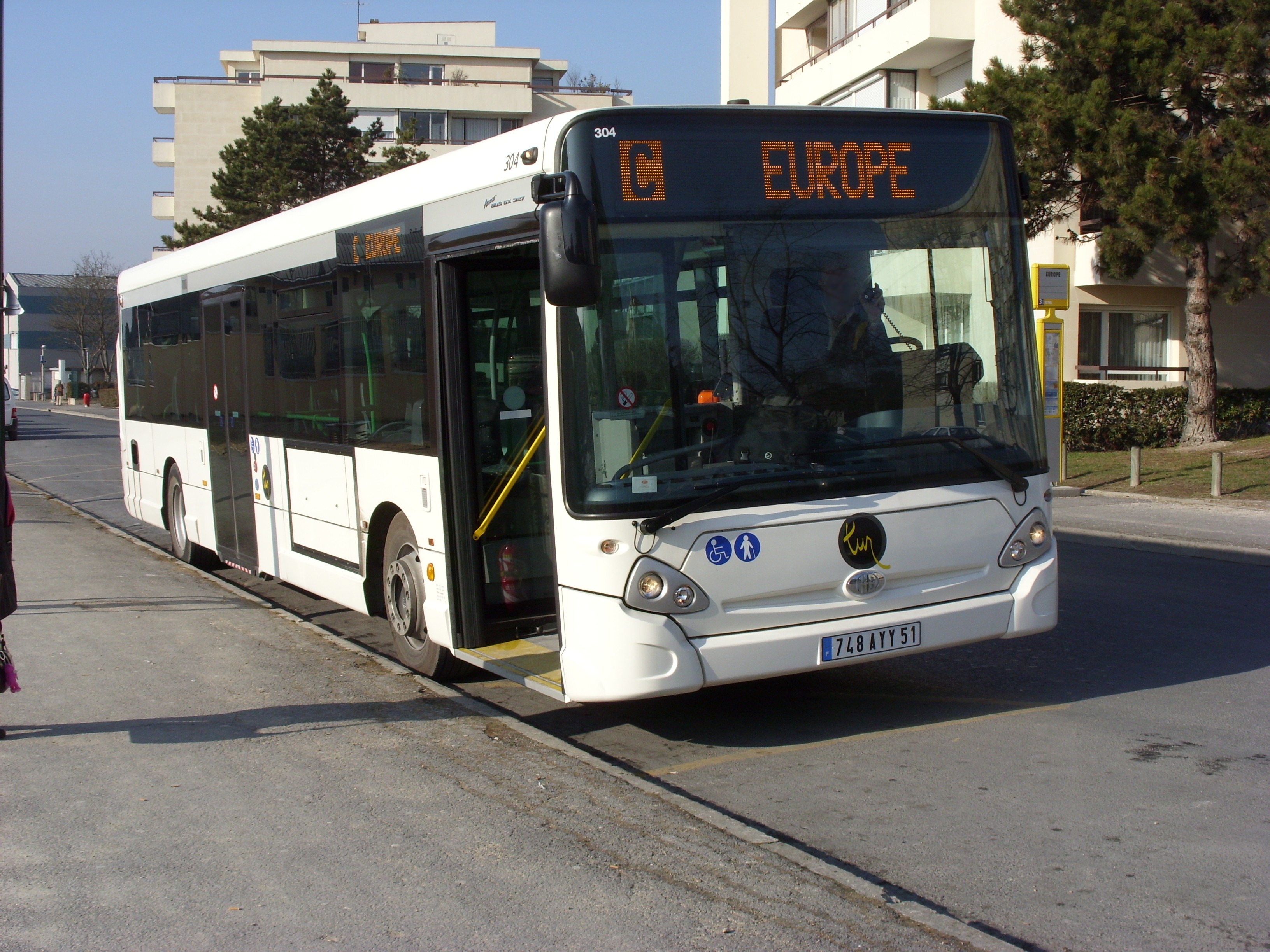 Tur - heuliez bus gx 327 n°304 - ligne c photo