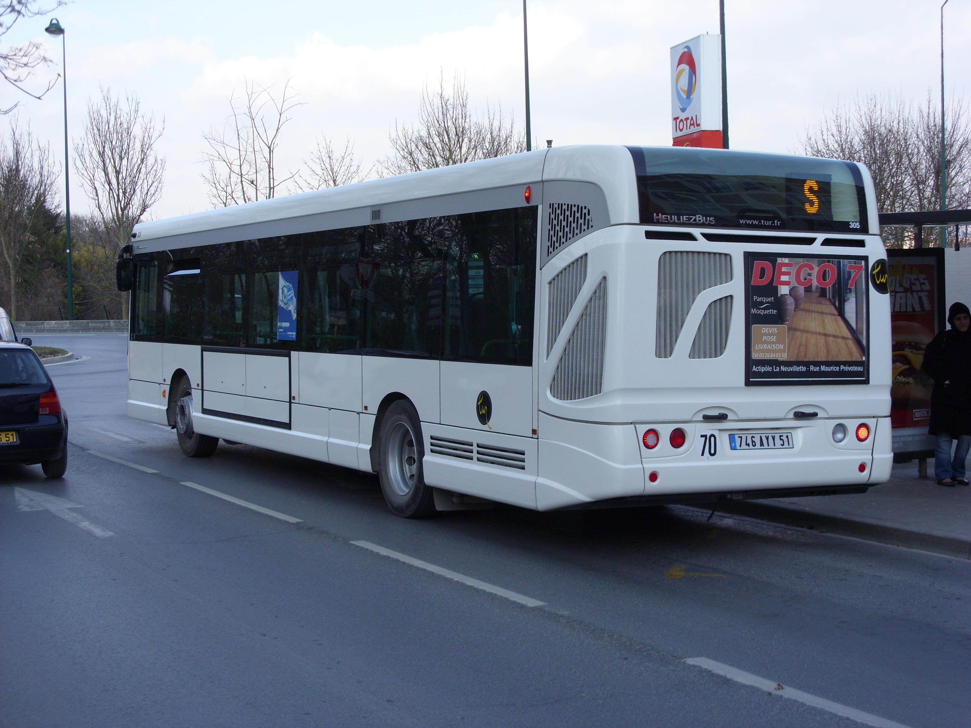 Tur - heuliez bus gx 327 n°305 - ligne s photo