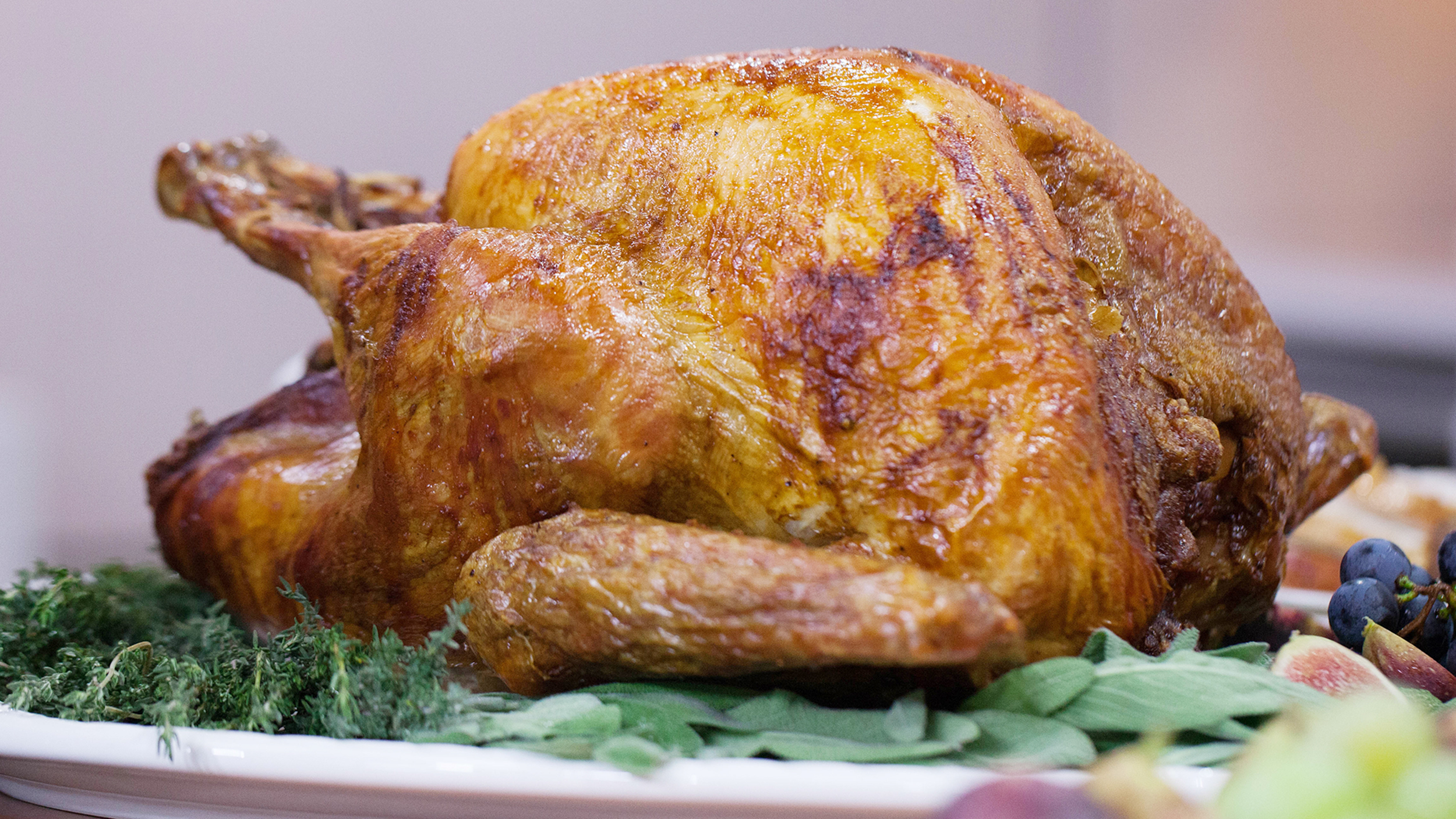 Martha Stewart's Thanksgiving turkey & John Besh's dressing - TODAY.com