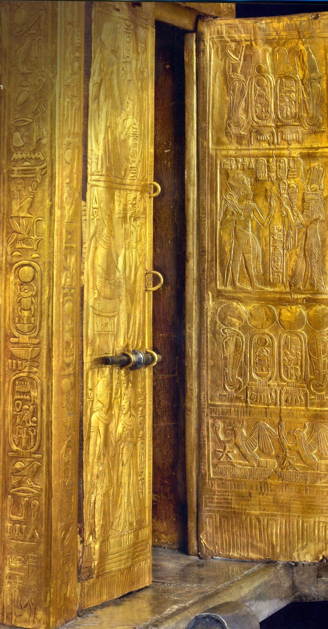 Inner door, Little Golden Shrine. #Egypt Cappella della Tomba di ...