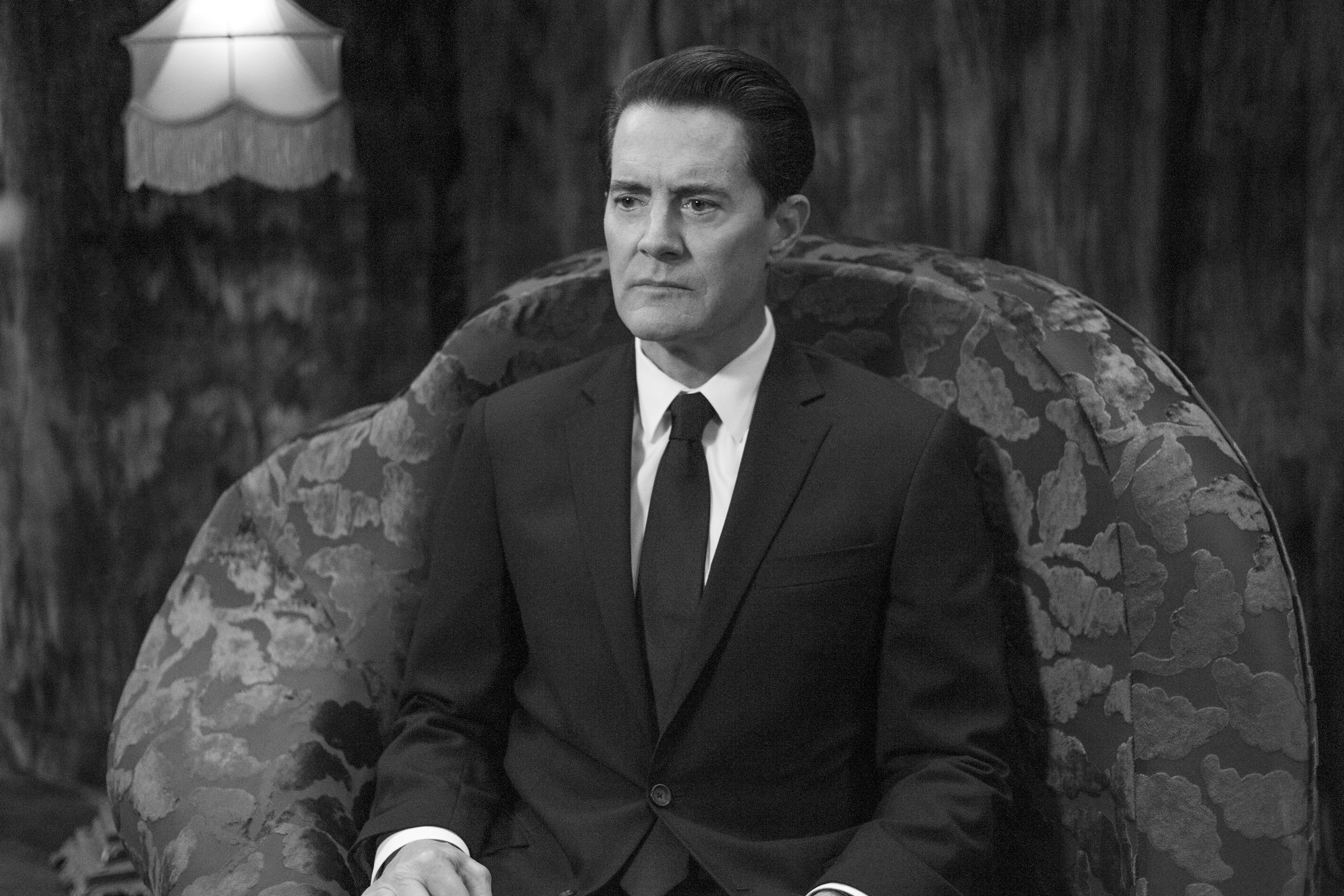 It All Cannot Be Said Aloud Now”: Twin Peaks Premiere Had 6 Minutes ...