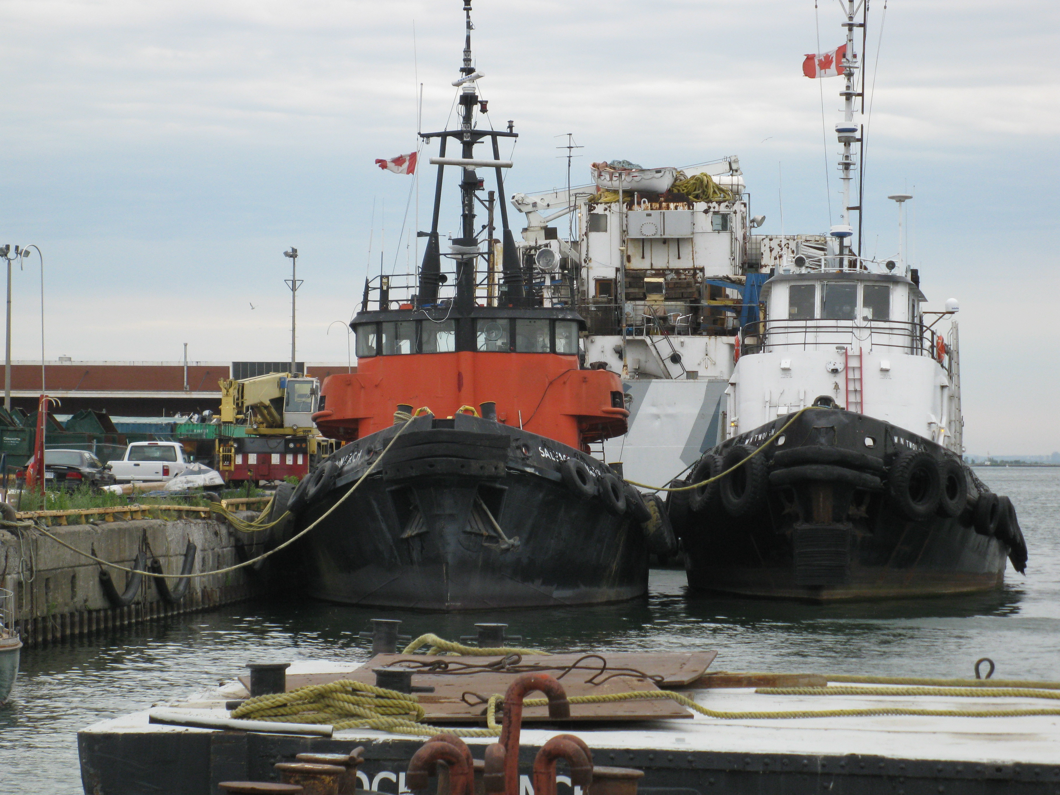 Two tugs in the keating channel -c.jpg photo