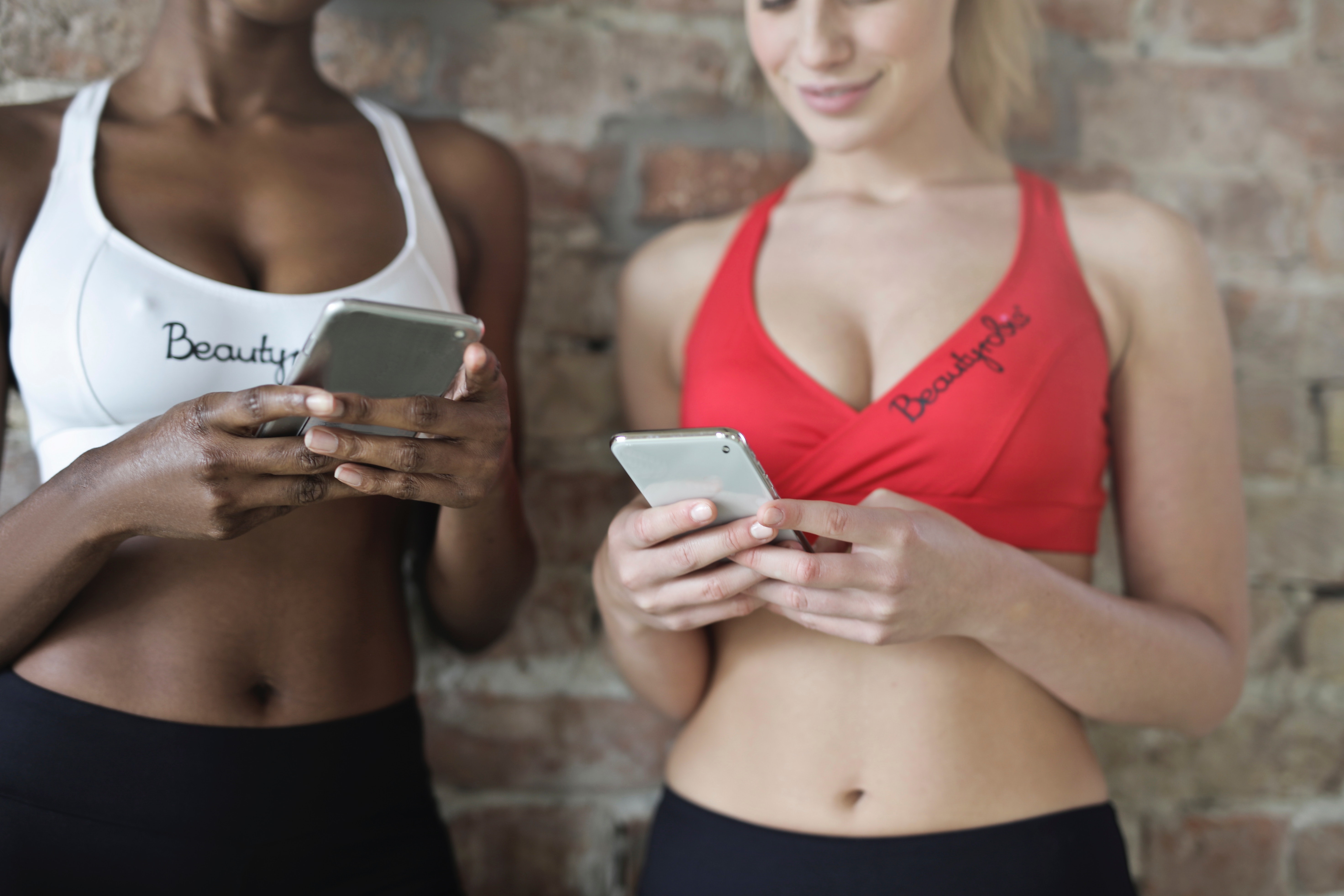Two Women Uses Smartphones, Active, Mobile, Workout, Women, HQ Photo