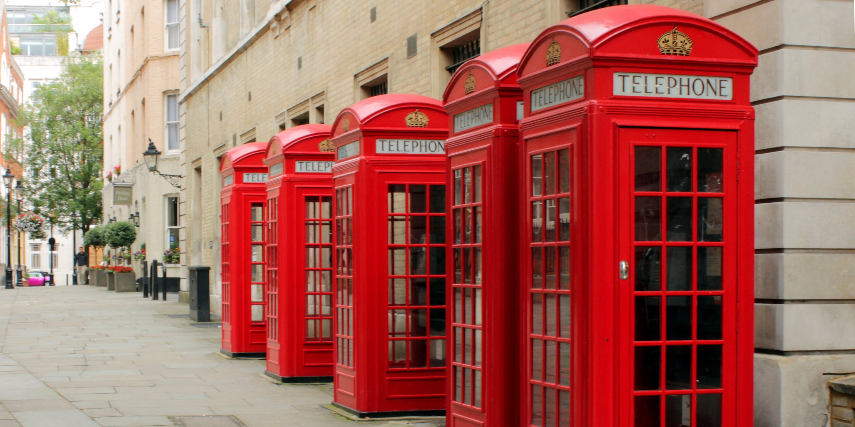 London's telephone booths are being transformed into offices ...