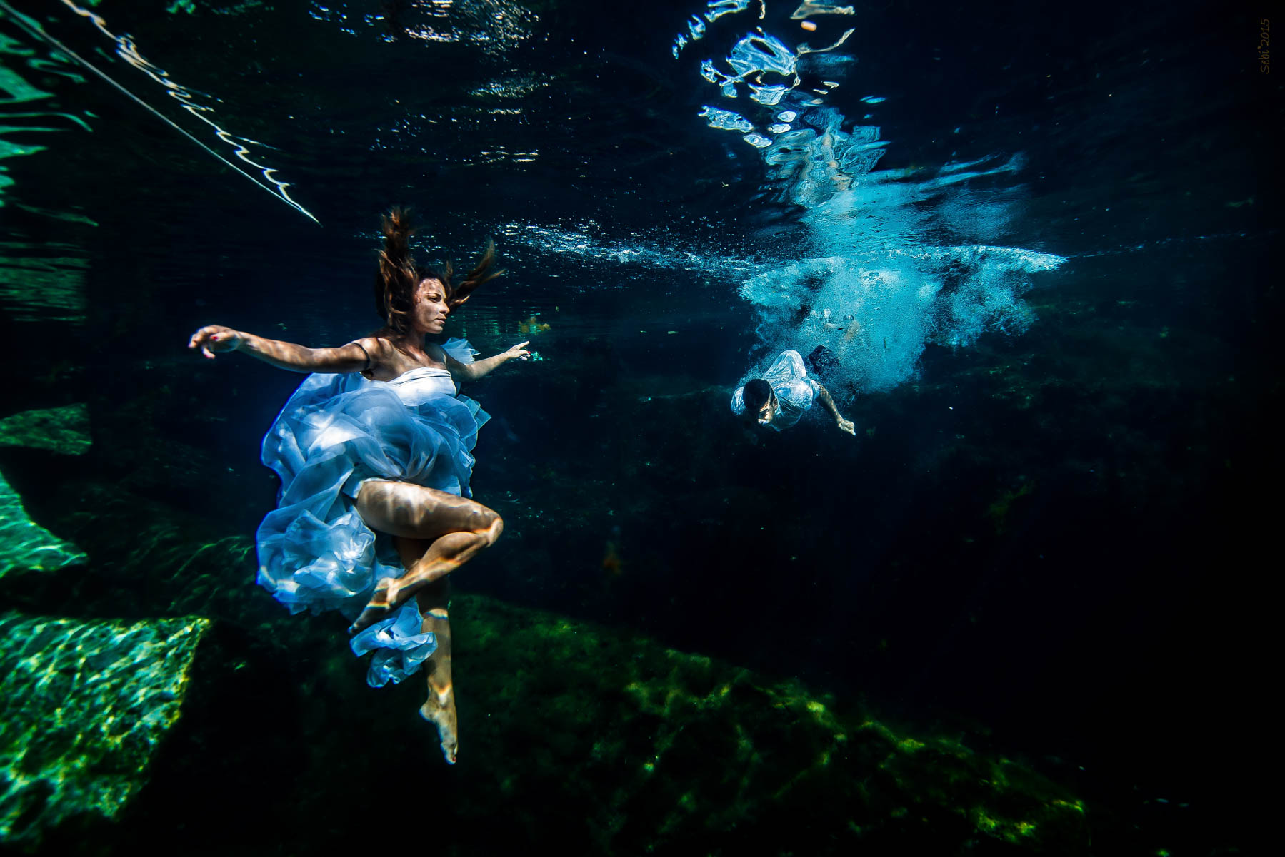 Photopro | Trash the Dress & Underwater Gallery