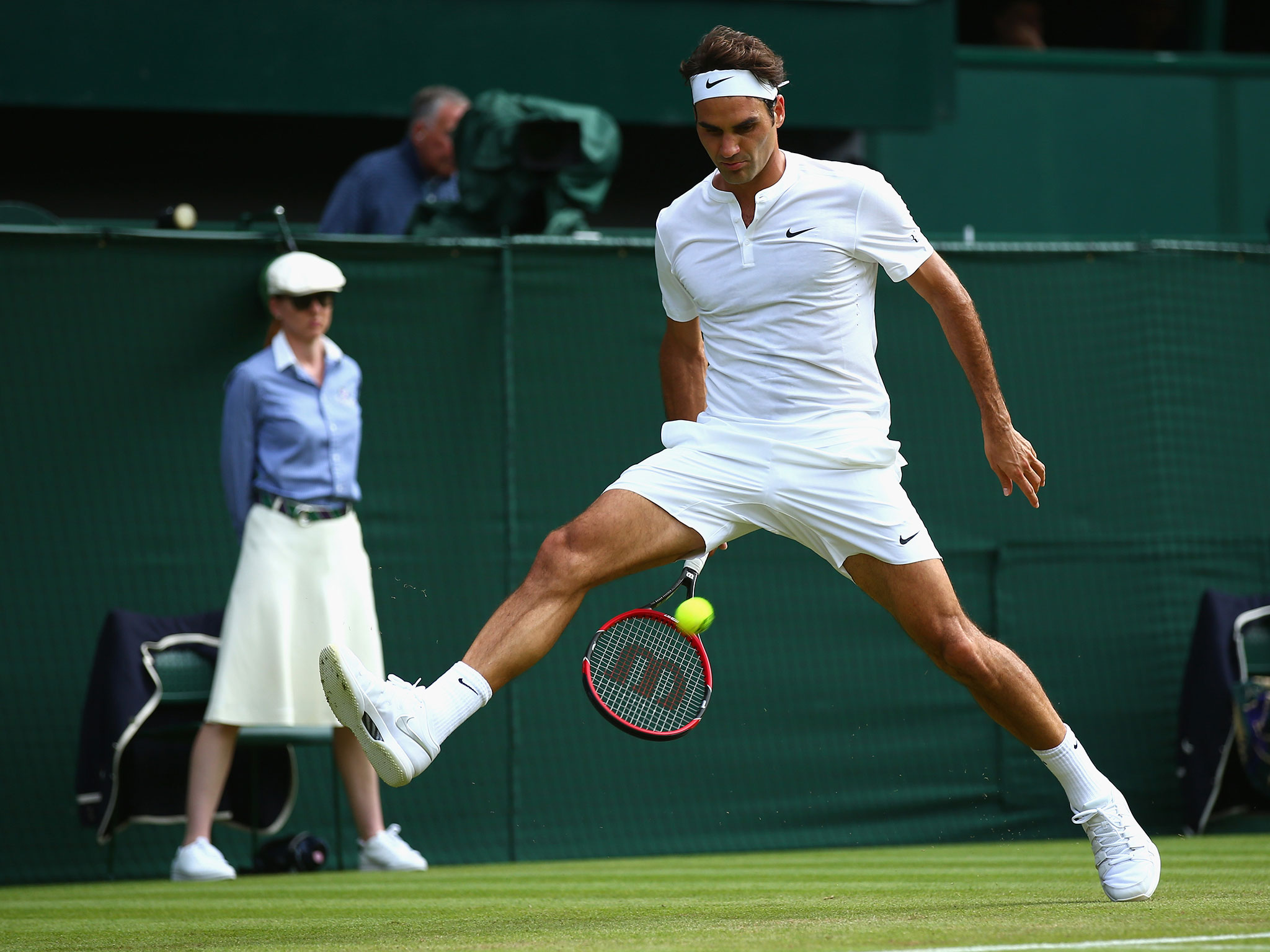 Tennis: Mats Wilander gets Roger Federer.
