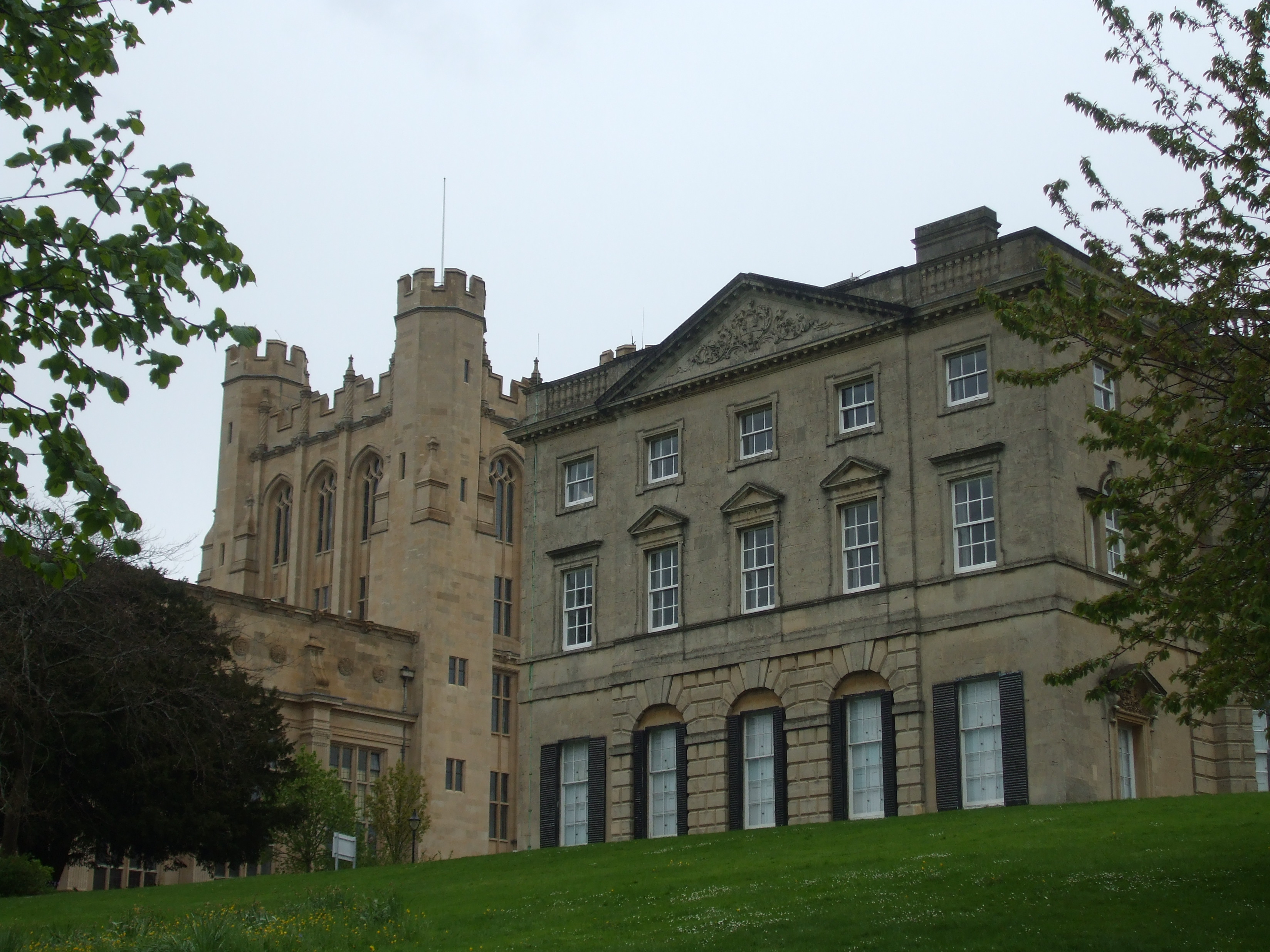 File:University of Bristol buildings.JPG - Wikimedia Commons