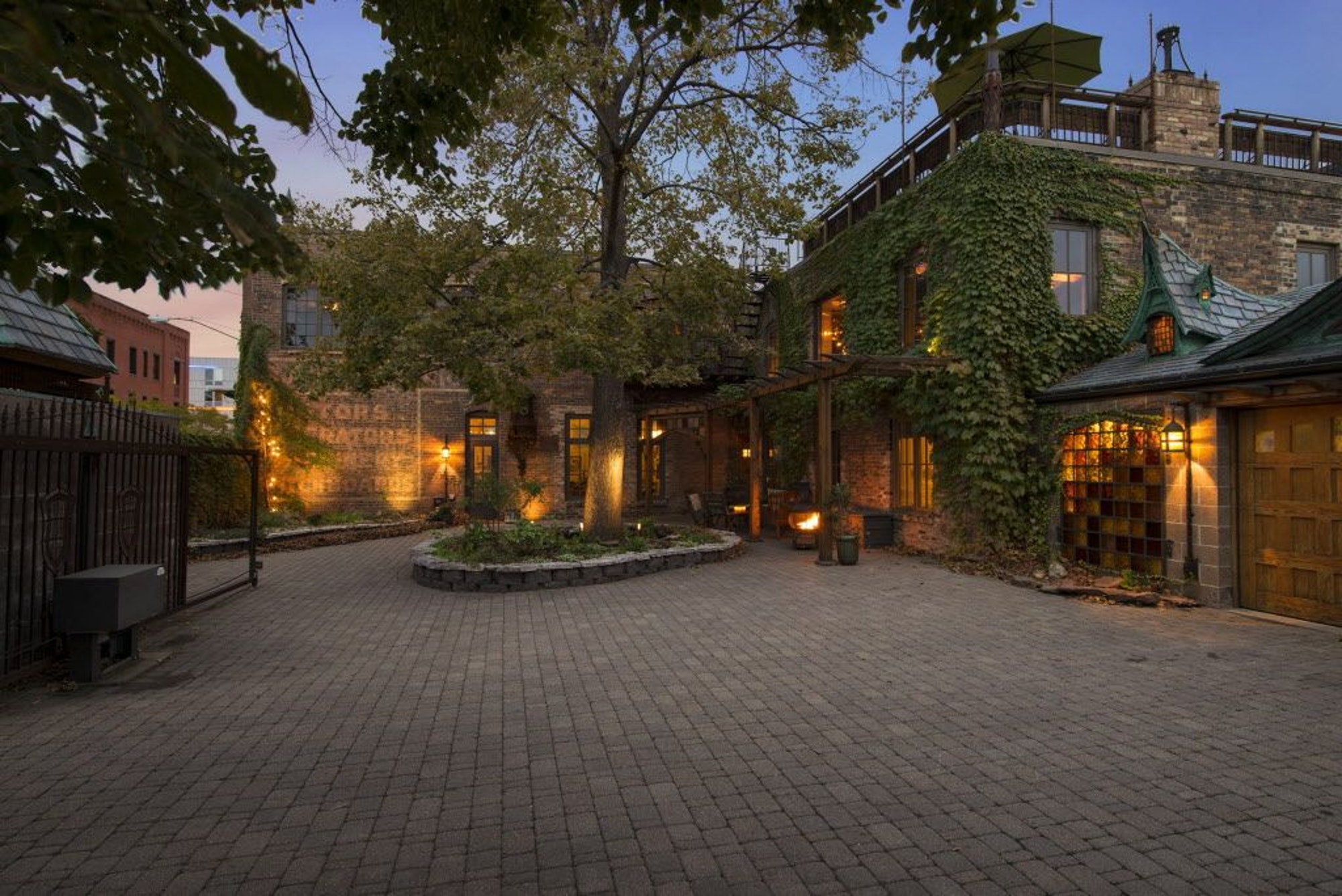 Urban castle in downtown Mpls. back on market for $2.995M after ...
