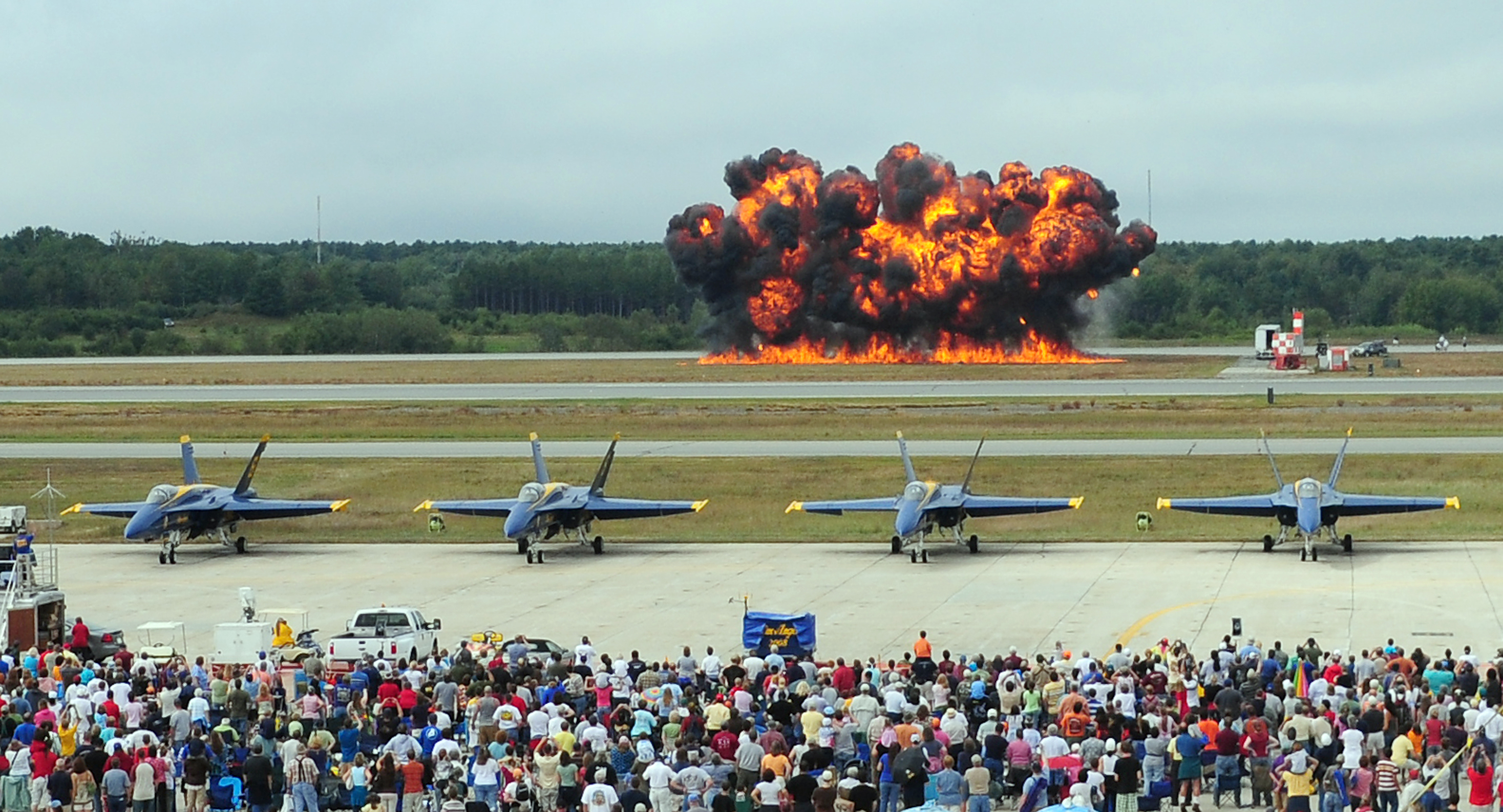 File:US Navy 080906-N-0411D-007 A pyrotechnics display is detonated ...