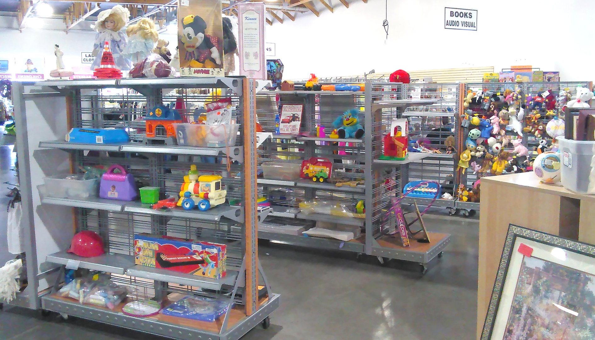 used toys store