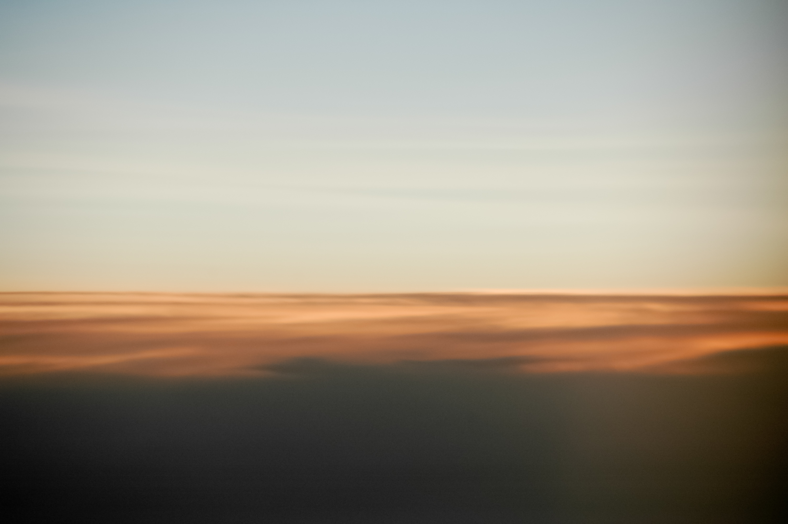 Vague sunrise projection on top of clouds - Pattern Pictures free ...