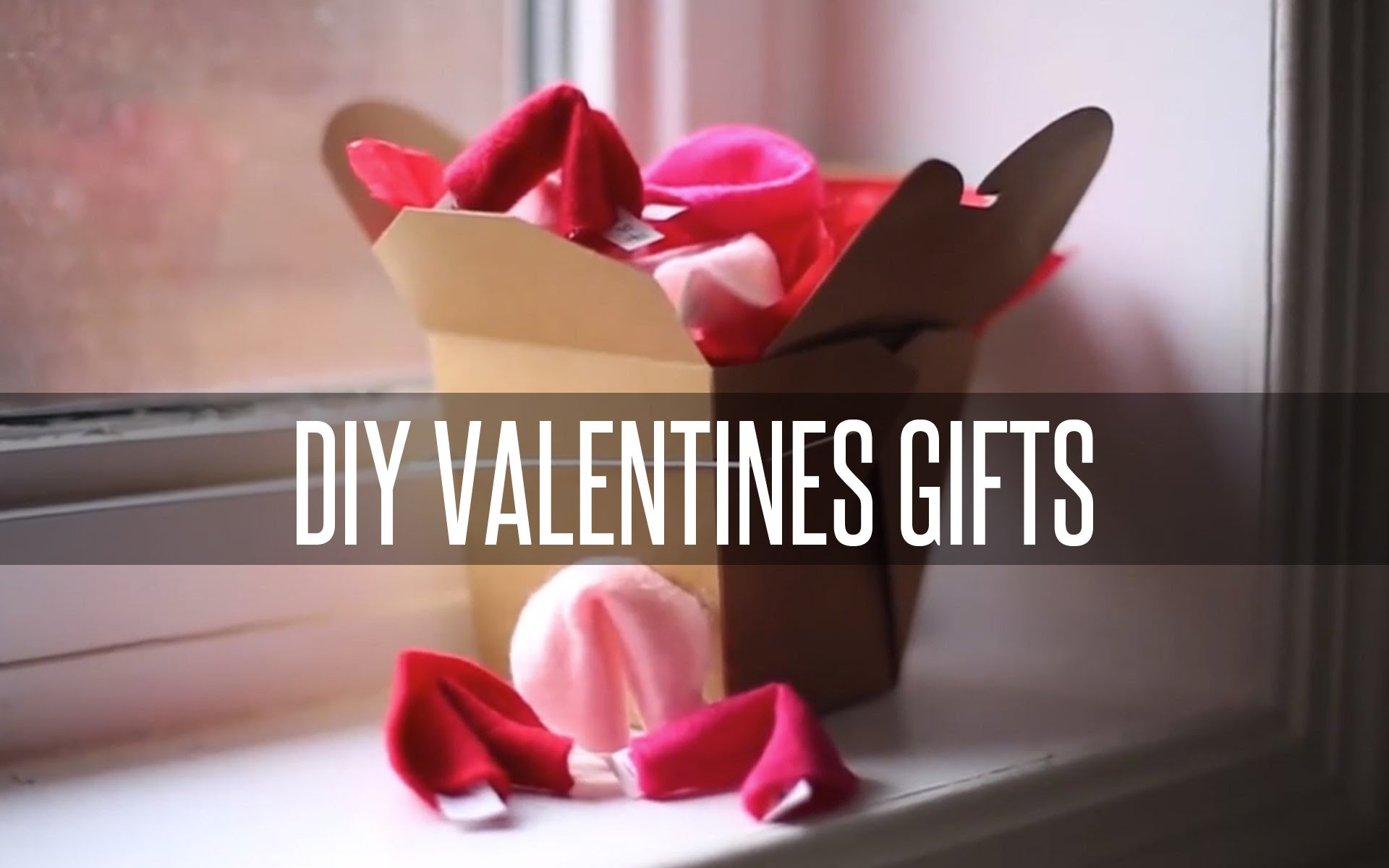 DIY VALENTINE'S DAY - GIFTS/ VALENTINES/ CANDYGRAM/ FAVOURS - YouTube