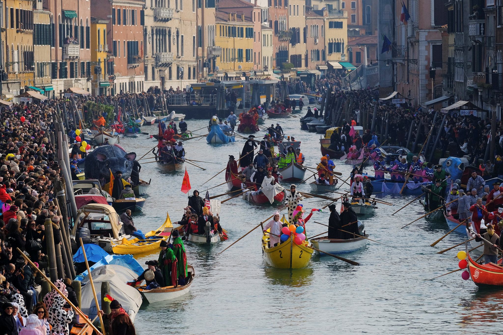 Venice Carnival Brings Out the Masks, Regattas and Revelry - The New ...