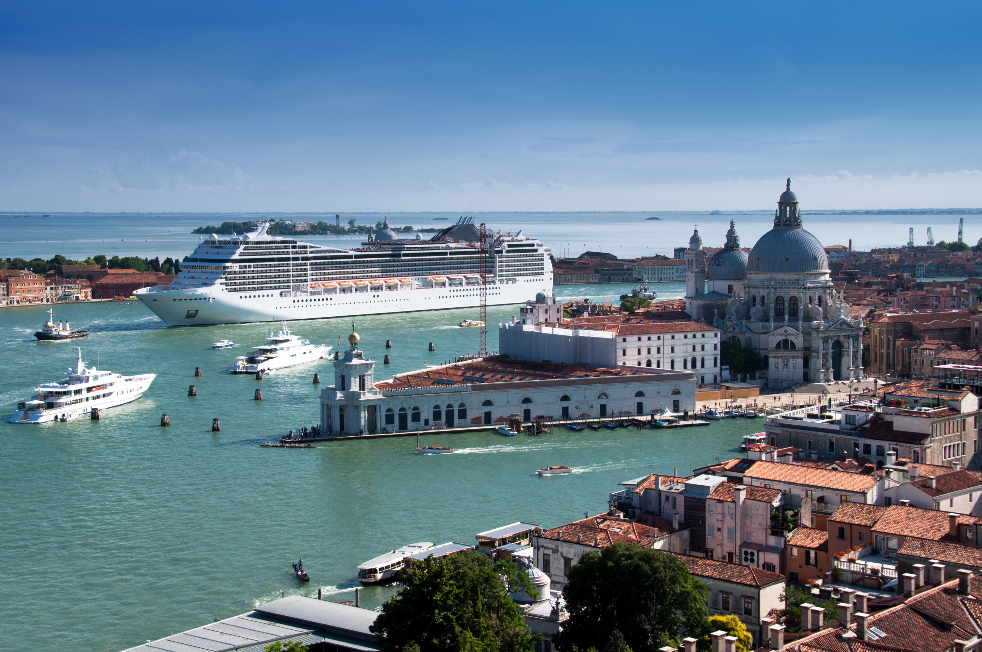 Venice Port Articles