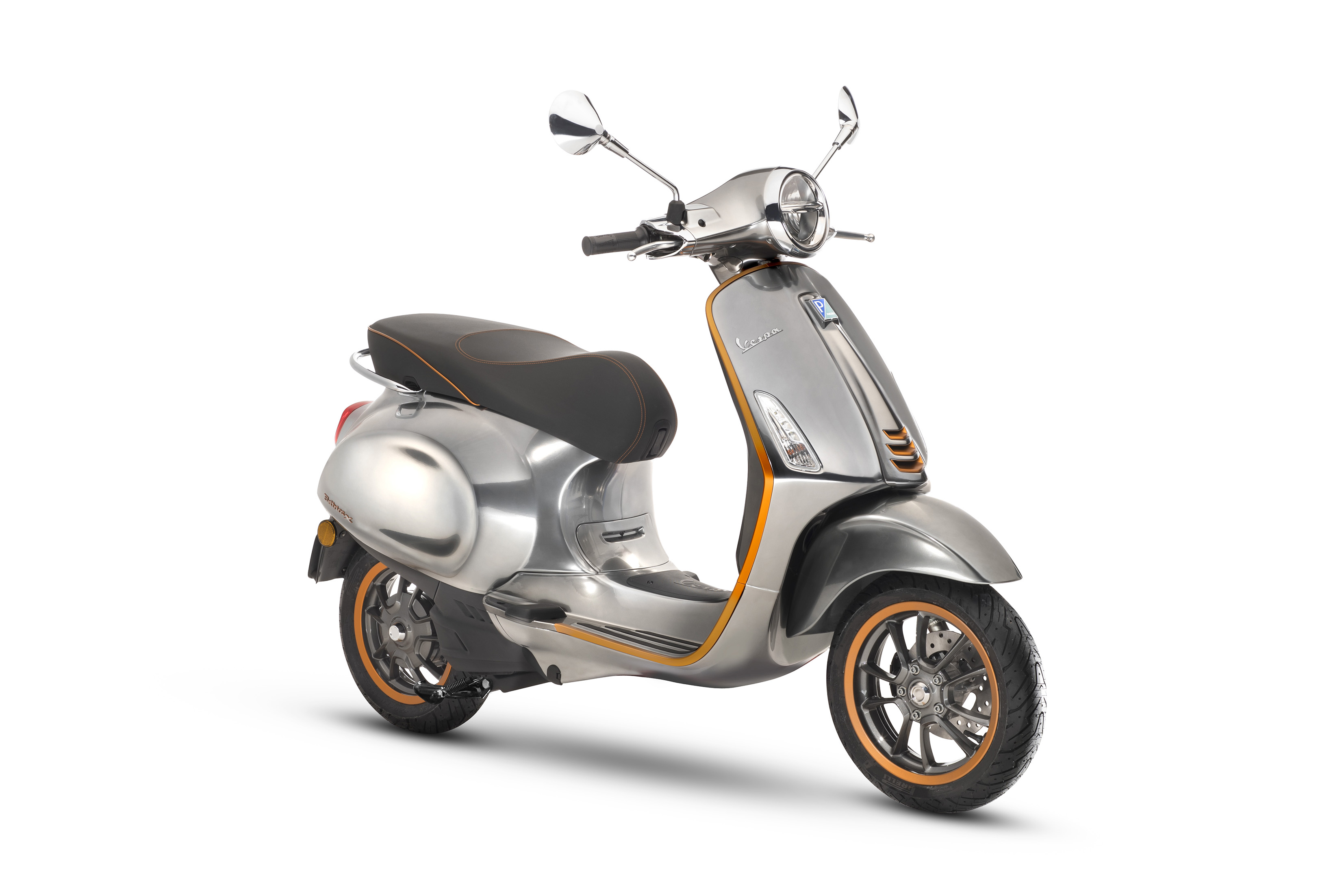 Vespa's first electric scooter is coming in 2018 with 62 miles of ...