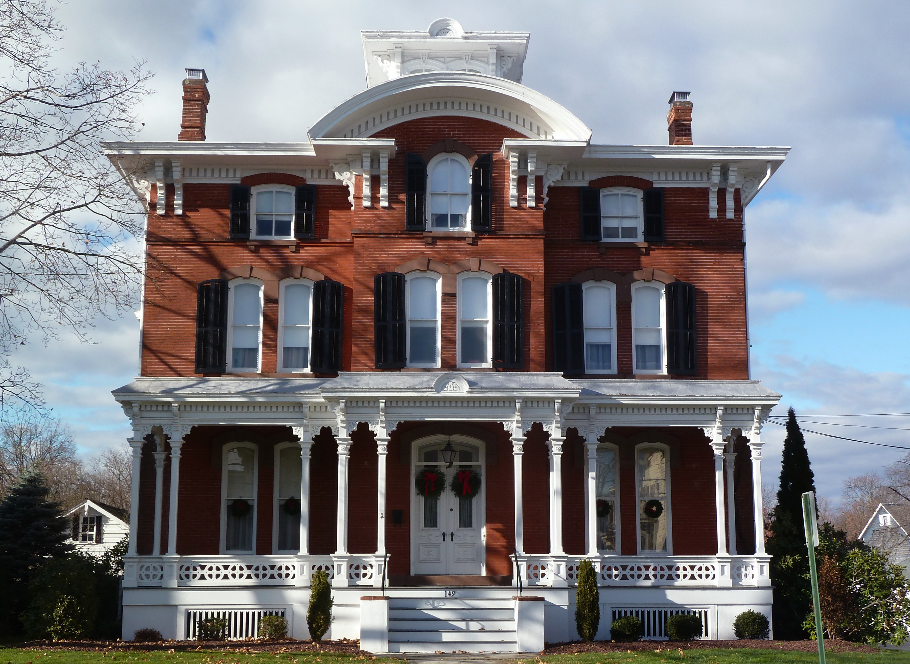 File:Red and White - Victorian House, Flemington, NJ.jpg - Wikimedia ...