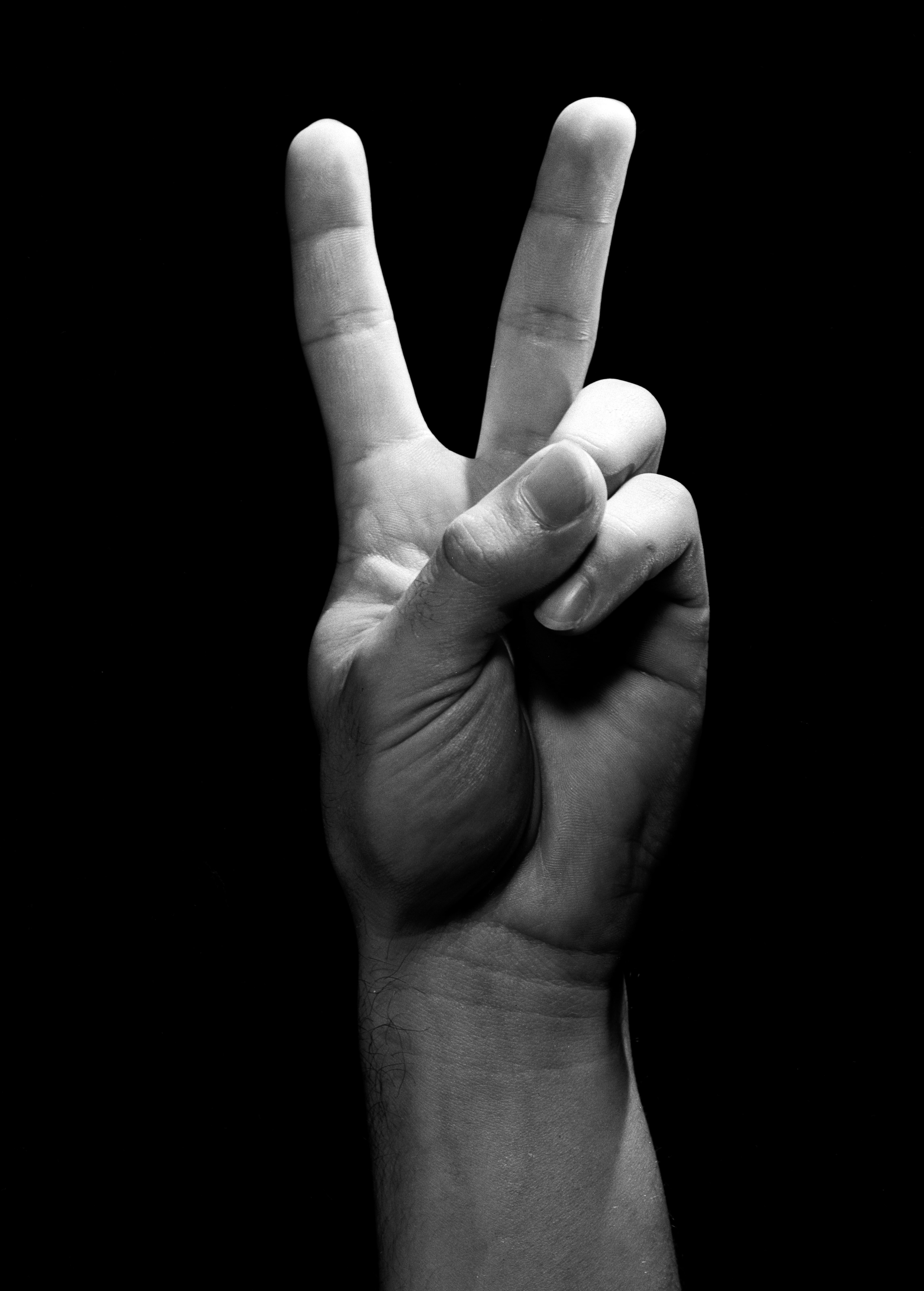 V-Sign: Why East Asians Make Peace Signs in Photos | Time
