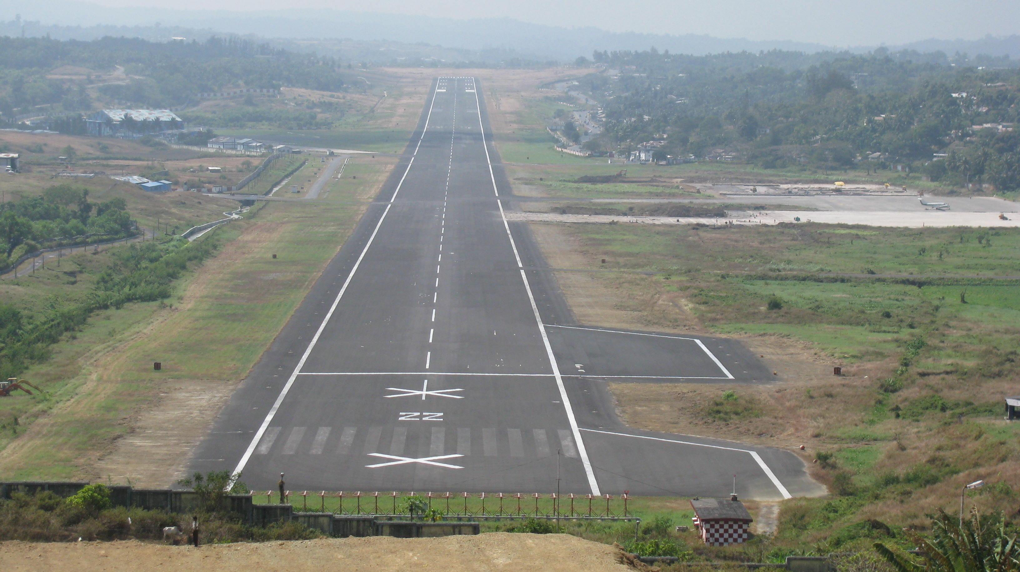 File:Vir Sarvarkar Airport View.jpg - Wikimedia Commons