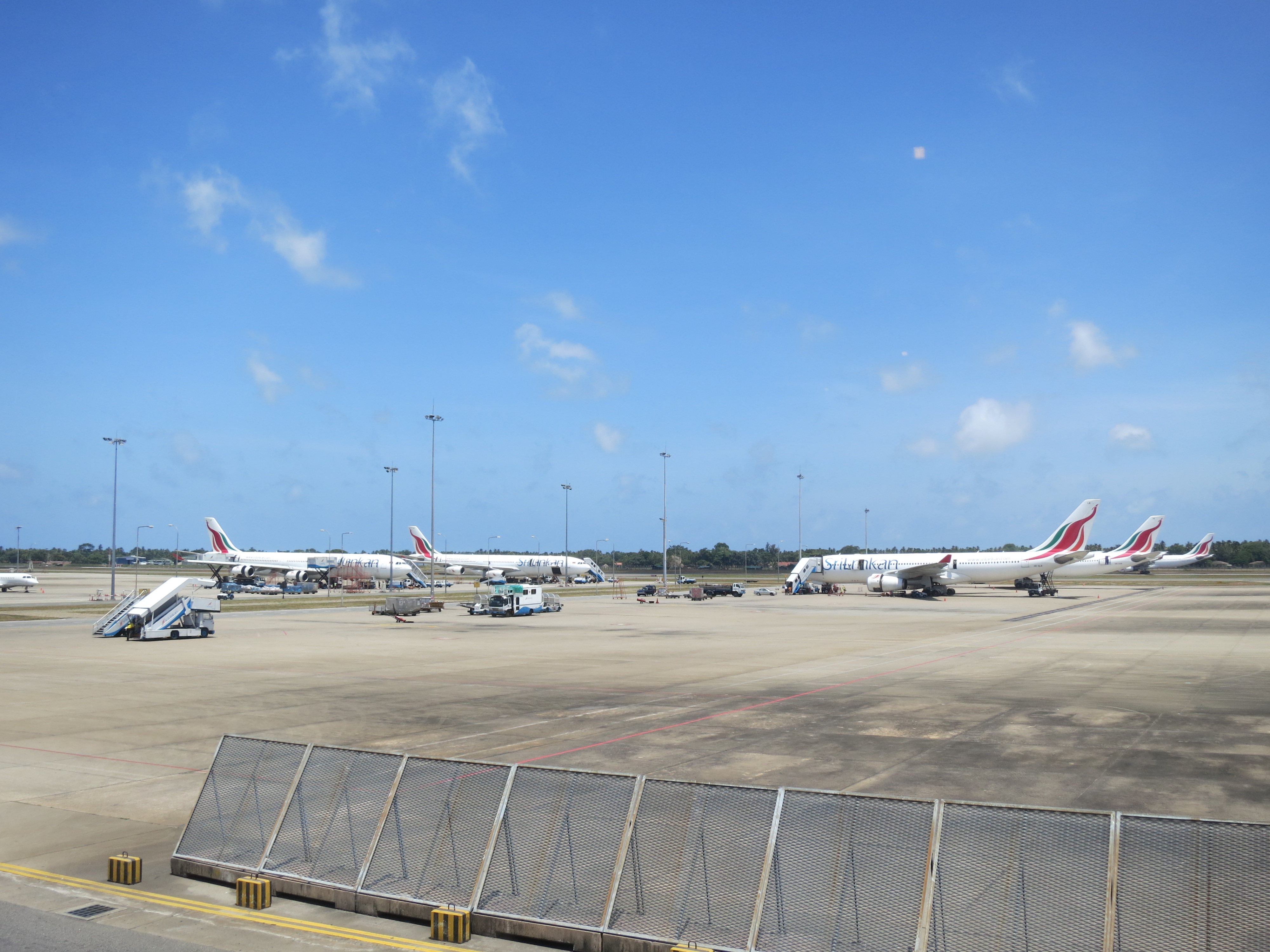 File:Colombo Airport view.JPG - Wikimedia Commons