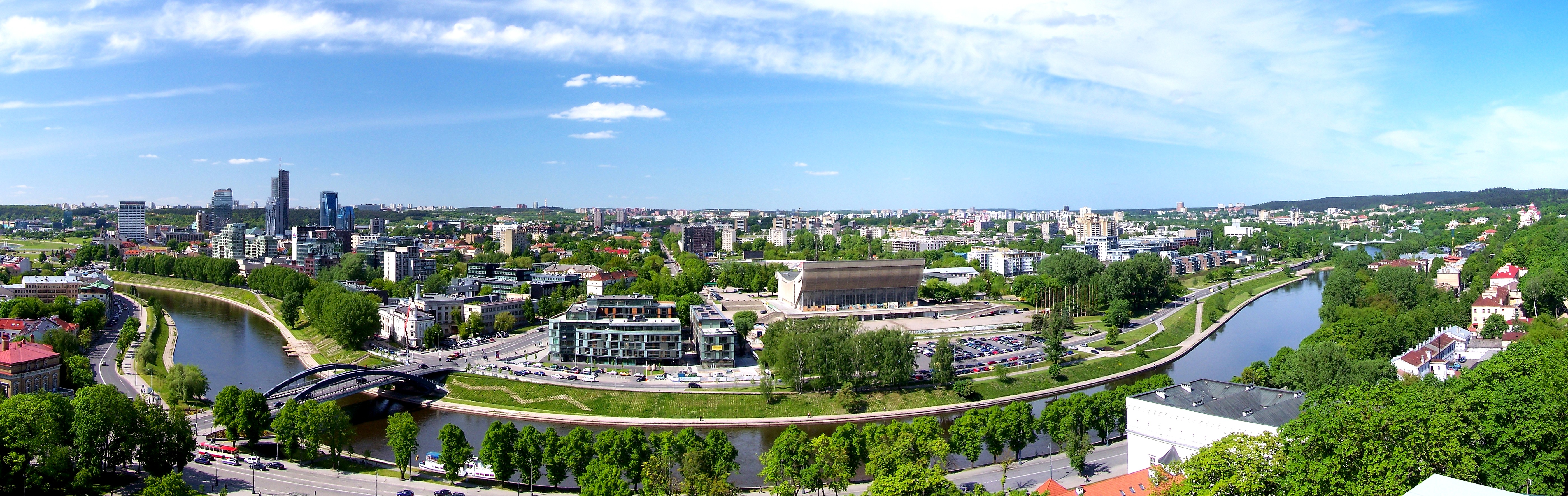 File:Vilnius - Panorama 01.jpg - Wikimedia Commons
