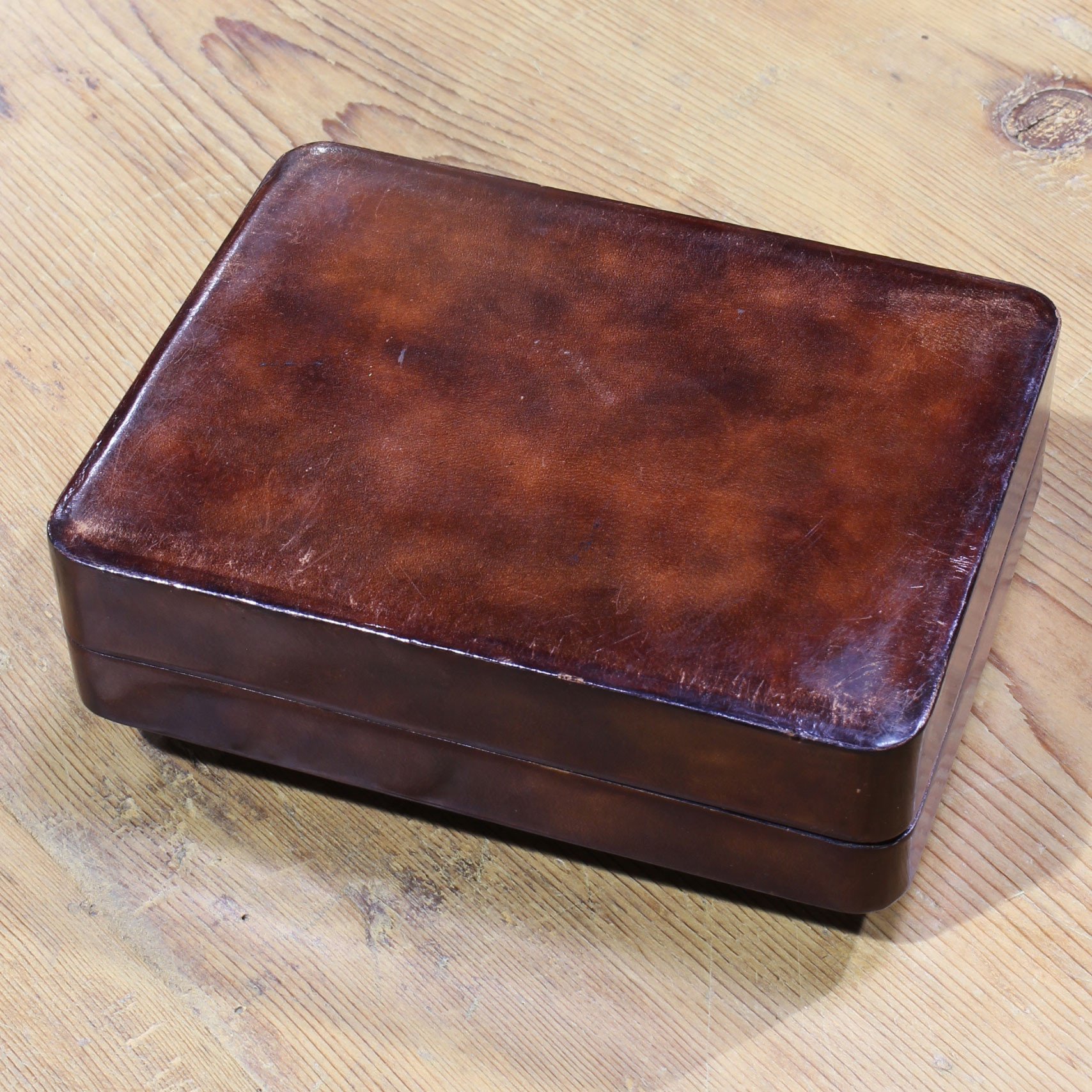 Vintage Italian Leather Box - Fatto a Mano Antiques