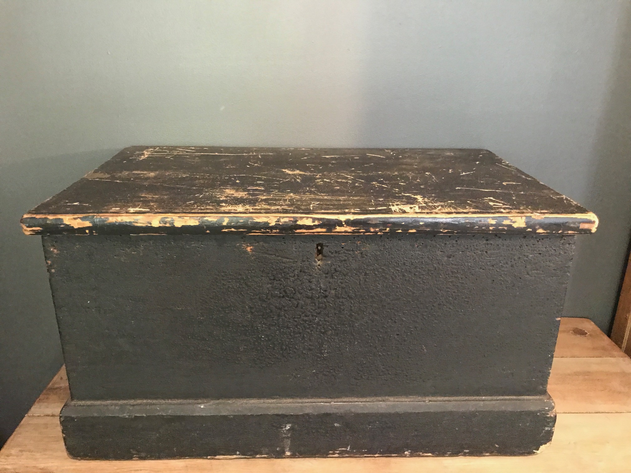 vintage antique crackled paint black blanket box chest trunk