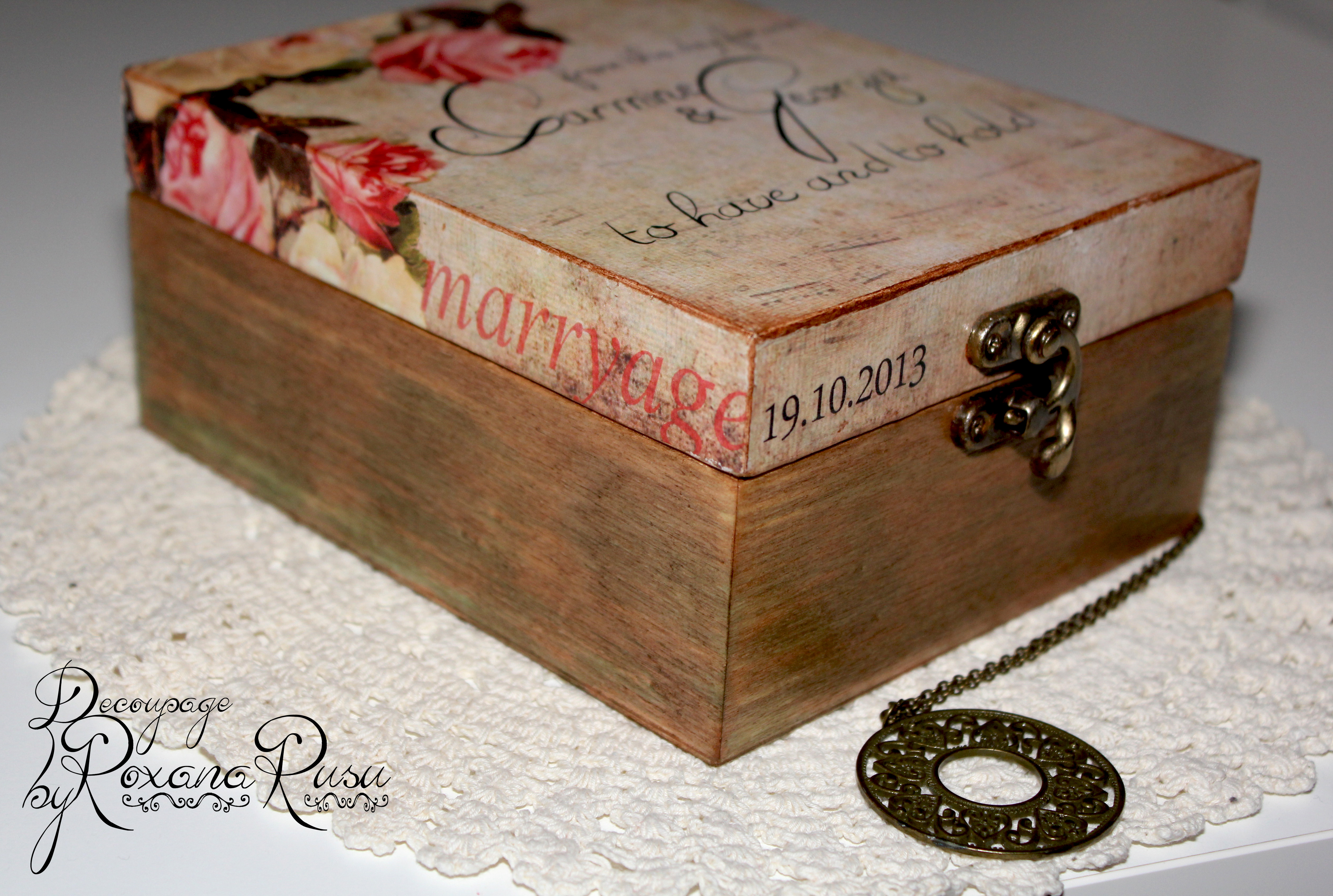 vintage wedding box – Decoupage