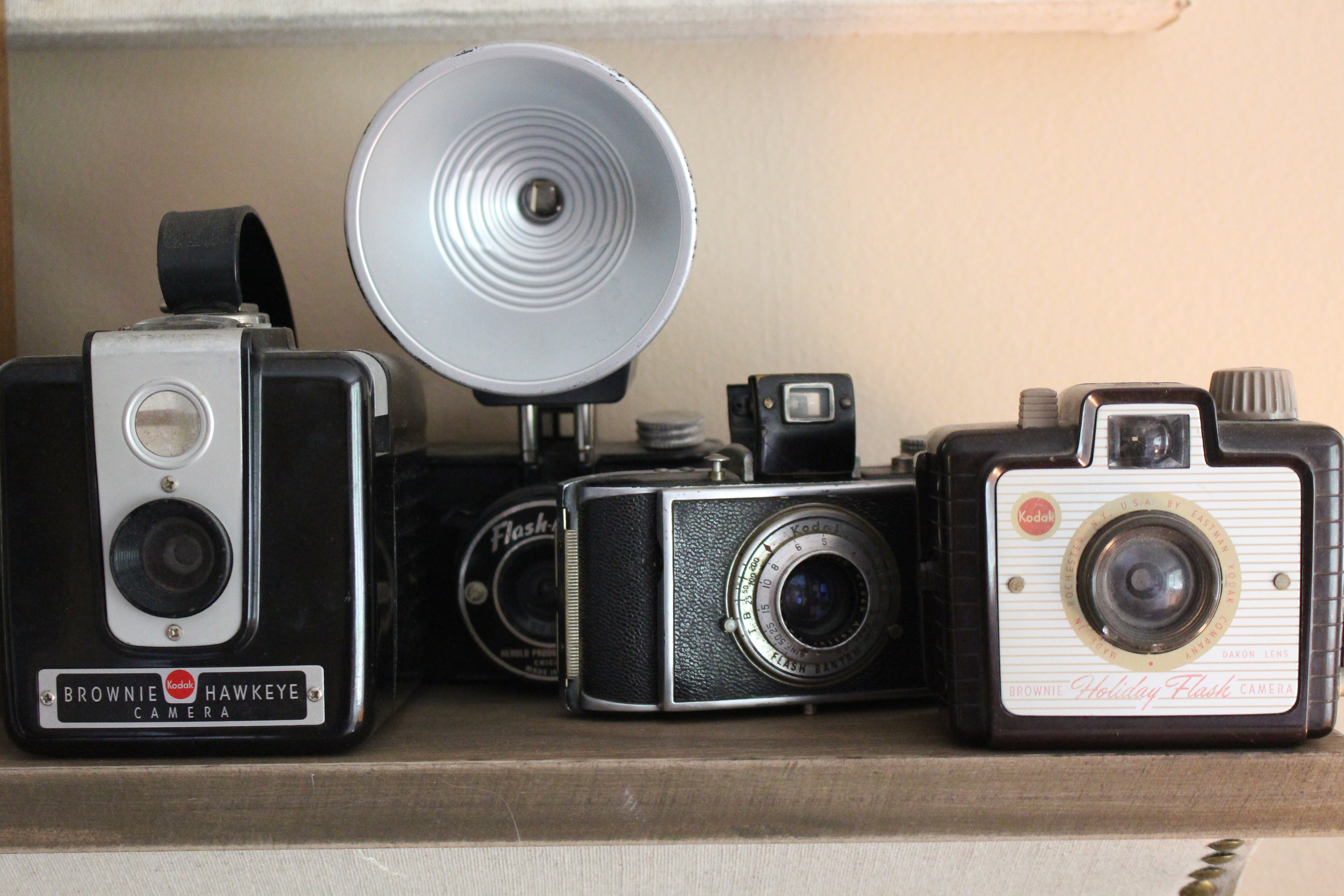 Vintage Camera Collection Gallery Wall | My Life From Home