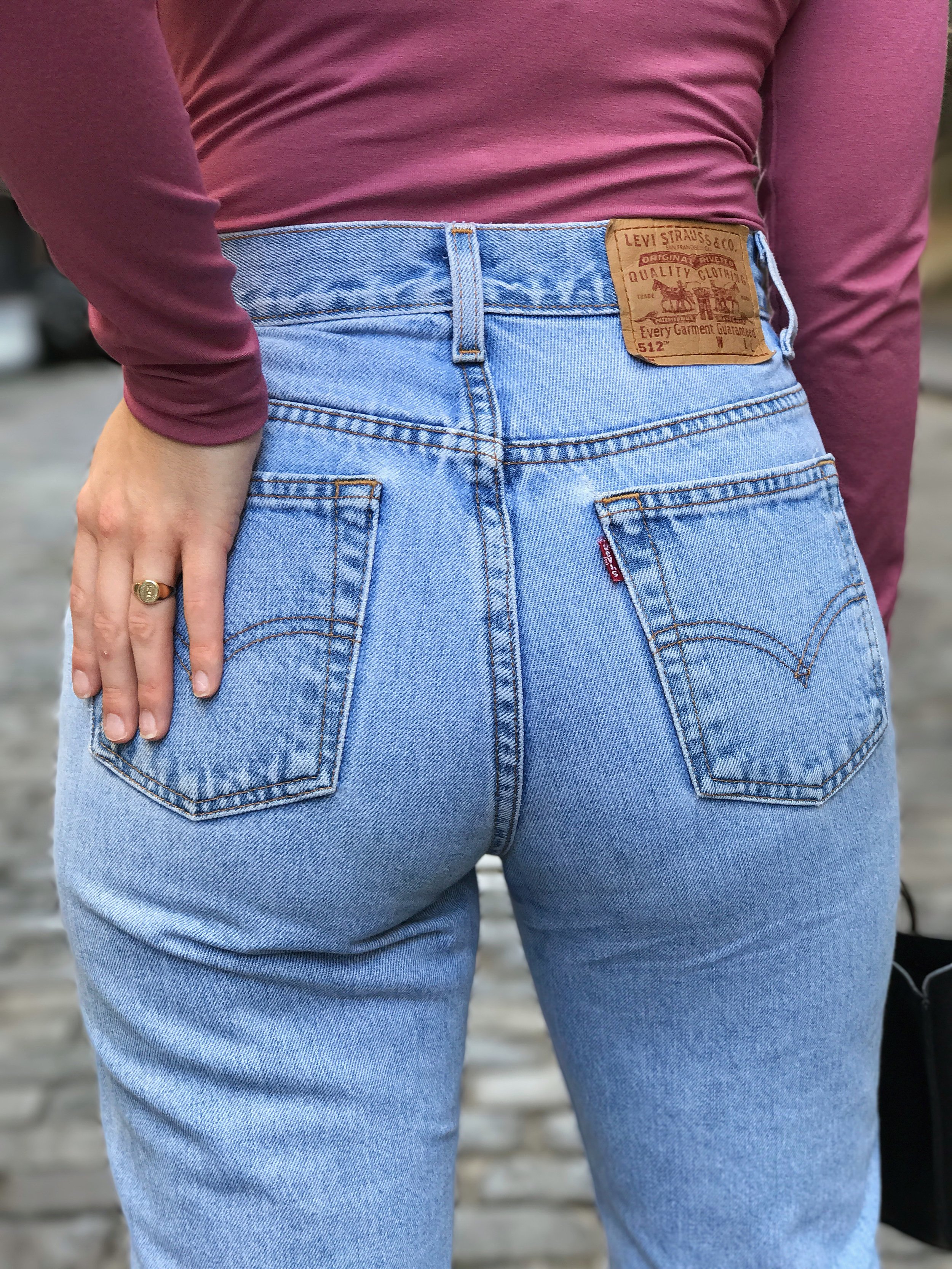 HOW TO SHOP FOR VINTAGE JEANS WHEN YOU'RE PETITE & CURVY — The ...