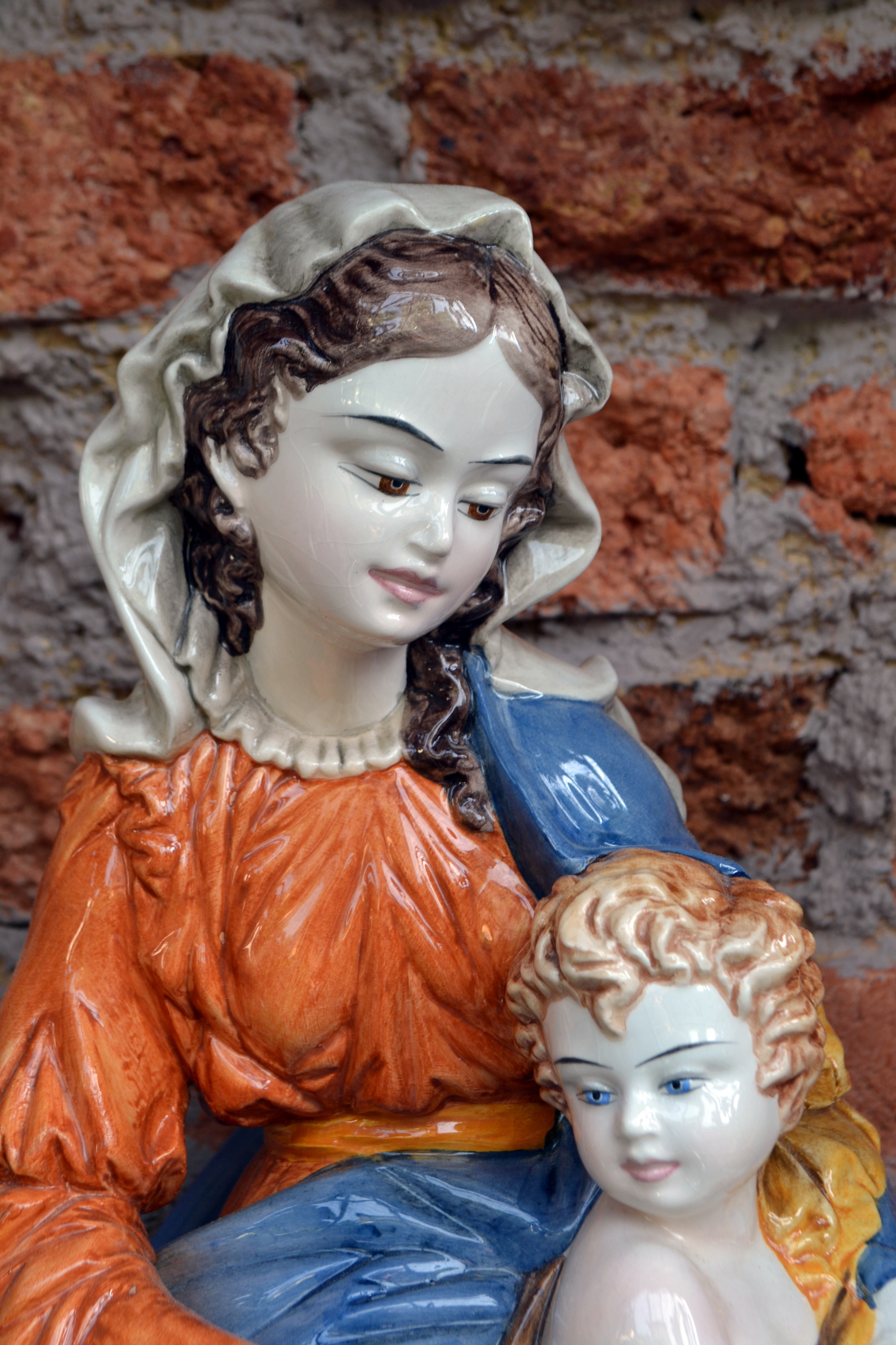 Virgin mary and baby jesus statue photo