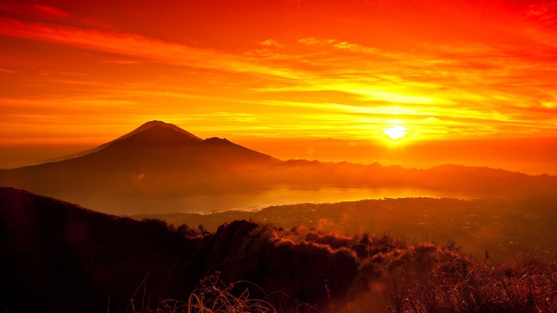 Mount Bromo Volcano Sunset View in Indonesia Photos - Download Hd ...