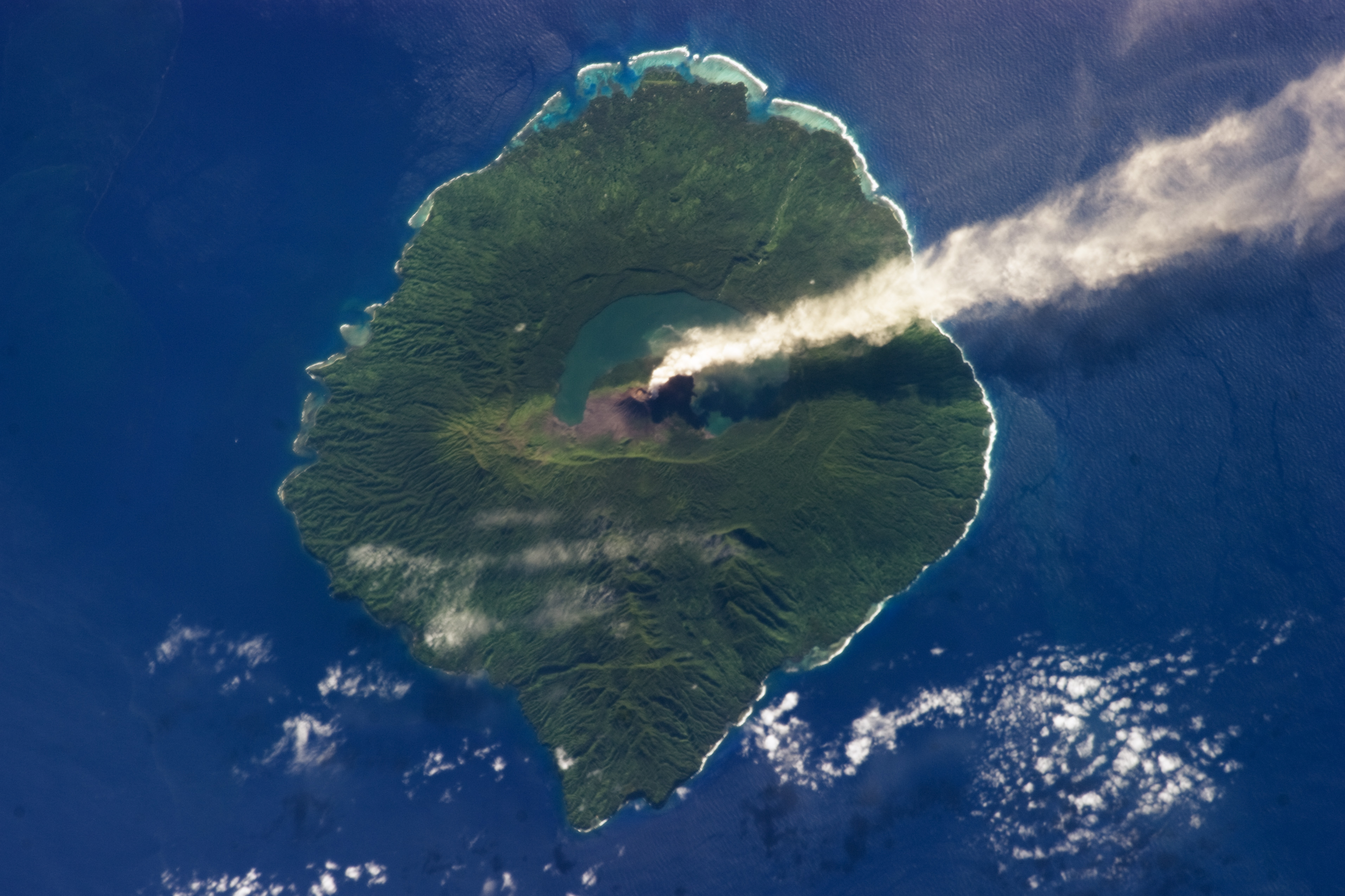 Gaua Island: Photo from space shows a volcanic plume.